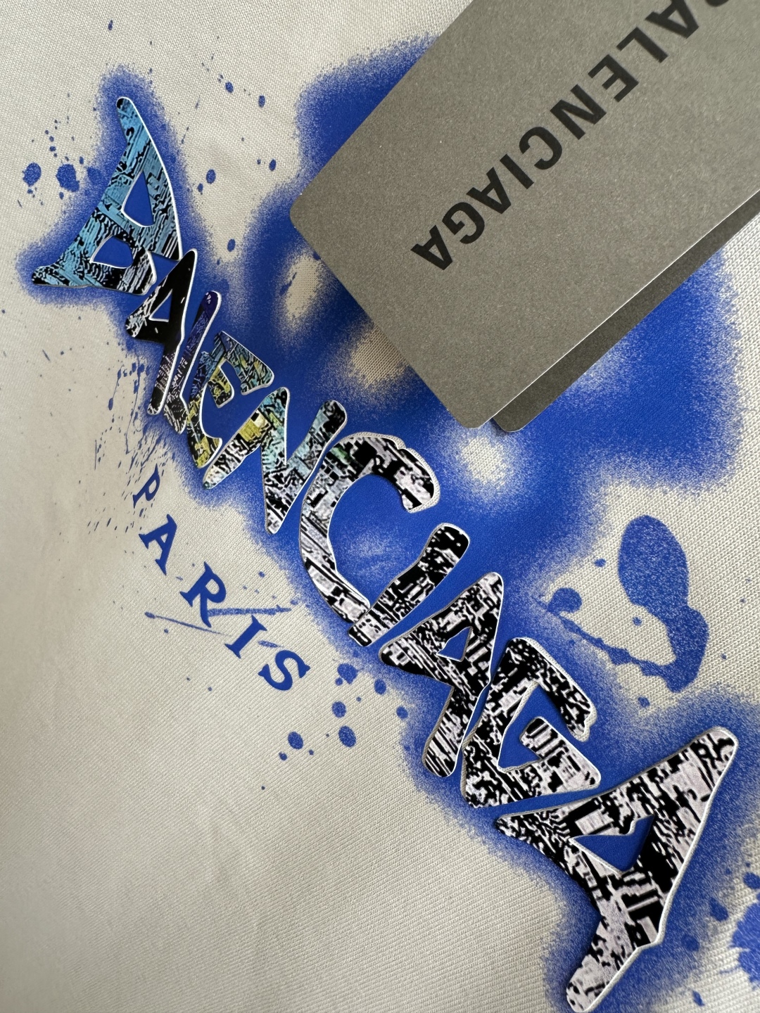Balenciaga Paris Graffiti T-Shirt Short Sleeve Casual Tee, Available in S-2XL 7 cmp i1748435889984 5490 0 5