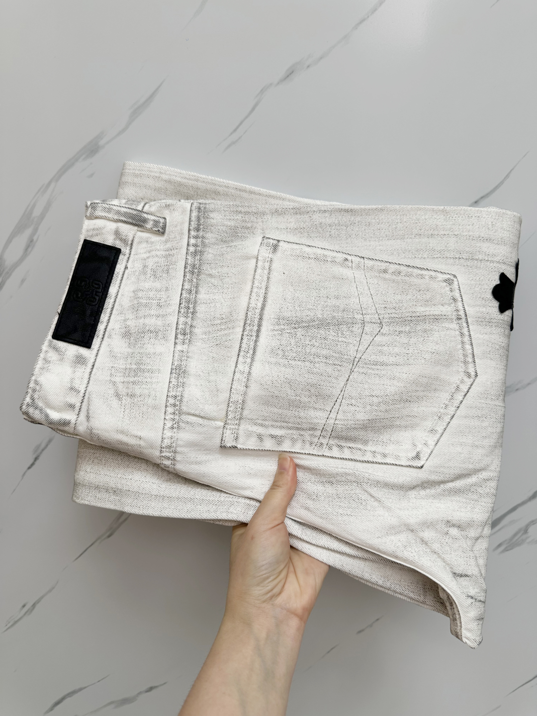 Chrome Hearts Washed Denim Jeans - Comfort Stretch, Unique Design, Fashionable 2 cmp i1750161490693 3743 0 0