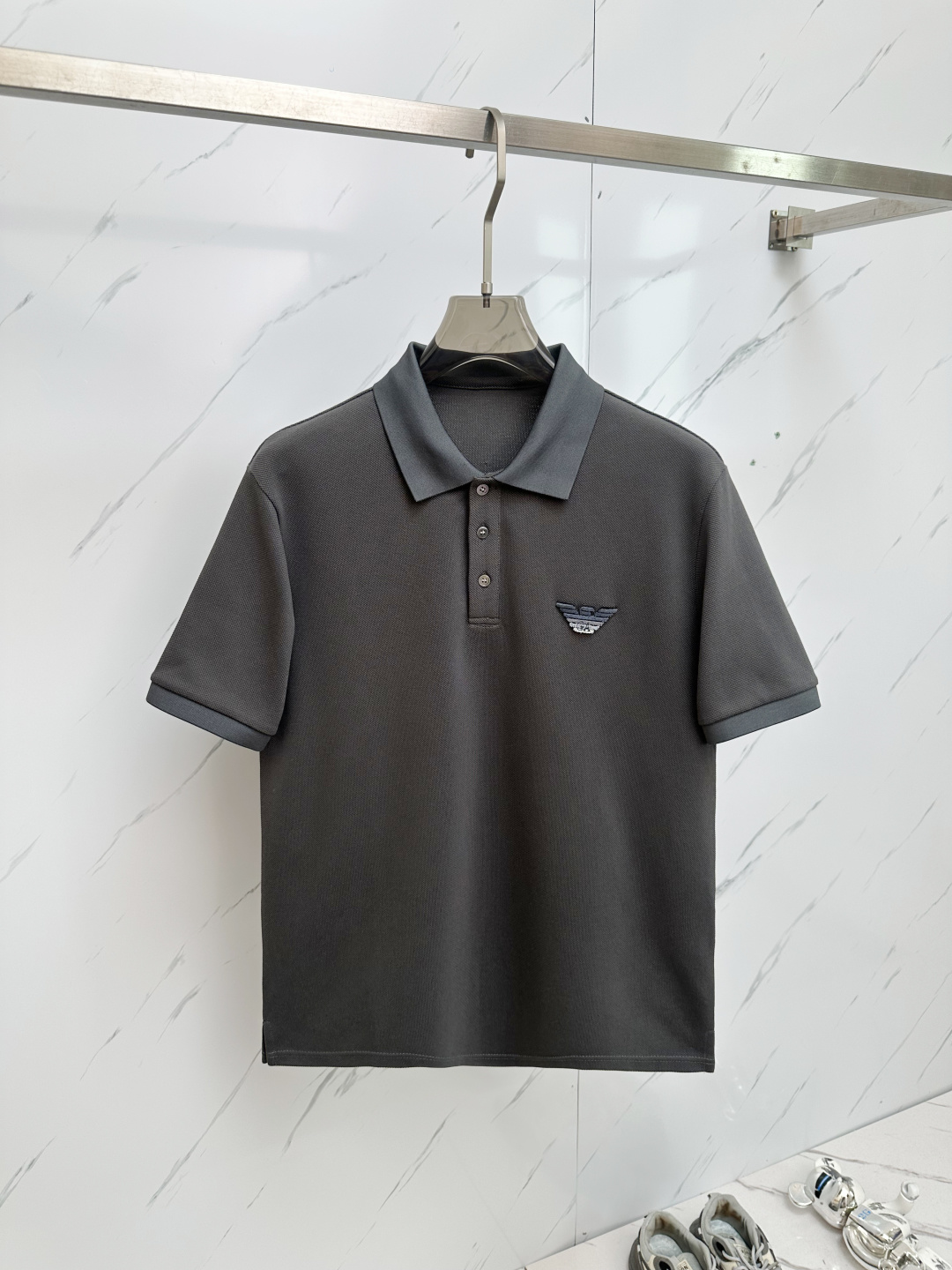 NO:483520,Amani's latest and most top version of Polo shirt short sleeves, the best quality. Jade silk top production craft imported fabrics, unique design of the counter model, imported high-end custom imported feel first-class!  !  Code number M-3XL, T-shirt,alexander wang19860909Amani 最新最顶级版本Polo衫短袖,最顶级的品质.玉蚕丝 顶级制作工艺进口面料,专柜款独特设计,采用进口高端订制进口手感一流！！码数M—3XL,,T-shirt,alexander wang,Men's clothing