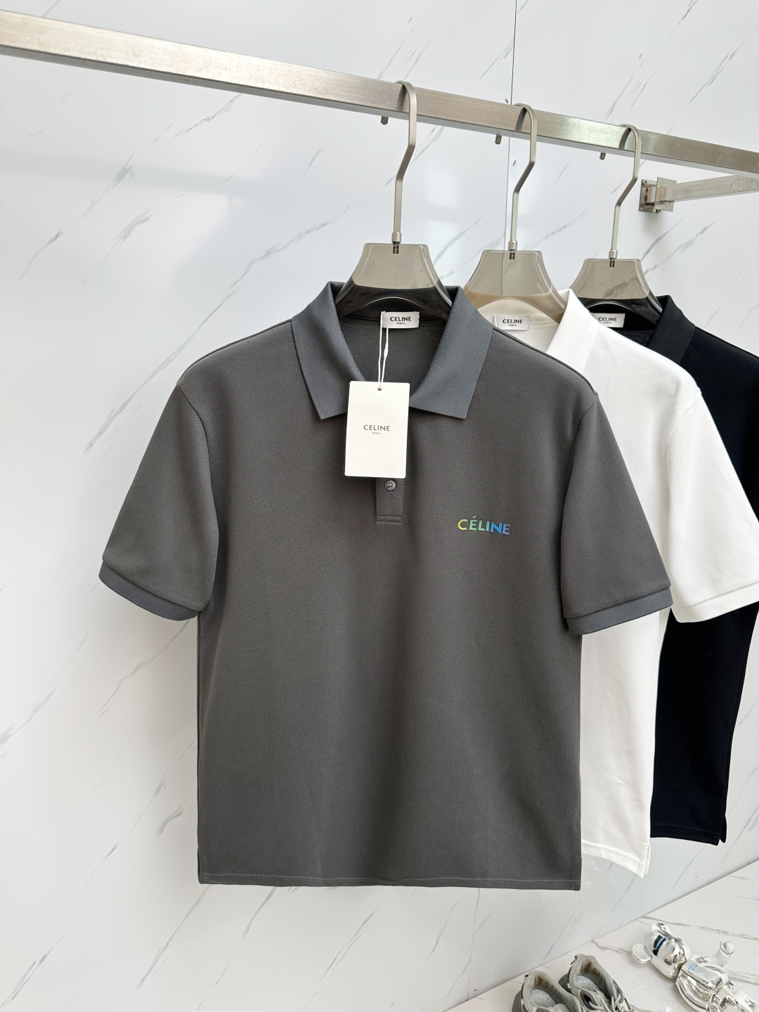 NO:483492,CE's latest and most top version of Polo shirt short sleeves, the best quality. Jade silk has the best production process imported fabrics, unique design of the counter model, imported high-end custom imported feel first-class!  !  Code number M-3XL, T-shirt,alexander wang19860909CE 最新最顶级版本Polo衫短袖,最顶级的品质.玉蚕丝 顶级制作工艺进口面料,专柜款独特设计,采用进口高端订制进口手感一流！！码数M—3XL,,T-shirt,alexander wang,Men's clothing