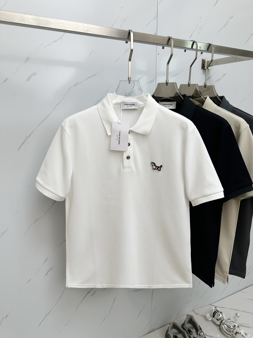 NO:482845,TB The latest and most top version of Polo shirt short sleeves, the top quality. Jade silk top production craft imported fabrics, unique design of the counter model, imported high-end custom imported feel first-class!  !  Code number M-3XL, T-shirt,alexander wang19860909TB 最新最顶级版本Polo衫短袖,最顶级的品质.玉蚕丝 顶级制作工艺进口面料,专柜款独特设计,采用进口高端订制进口手感一流！！码数M—3XL,,T-shirt,alexander wang,Men's clothing