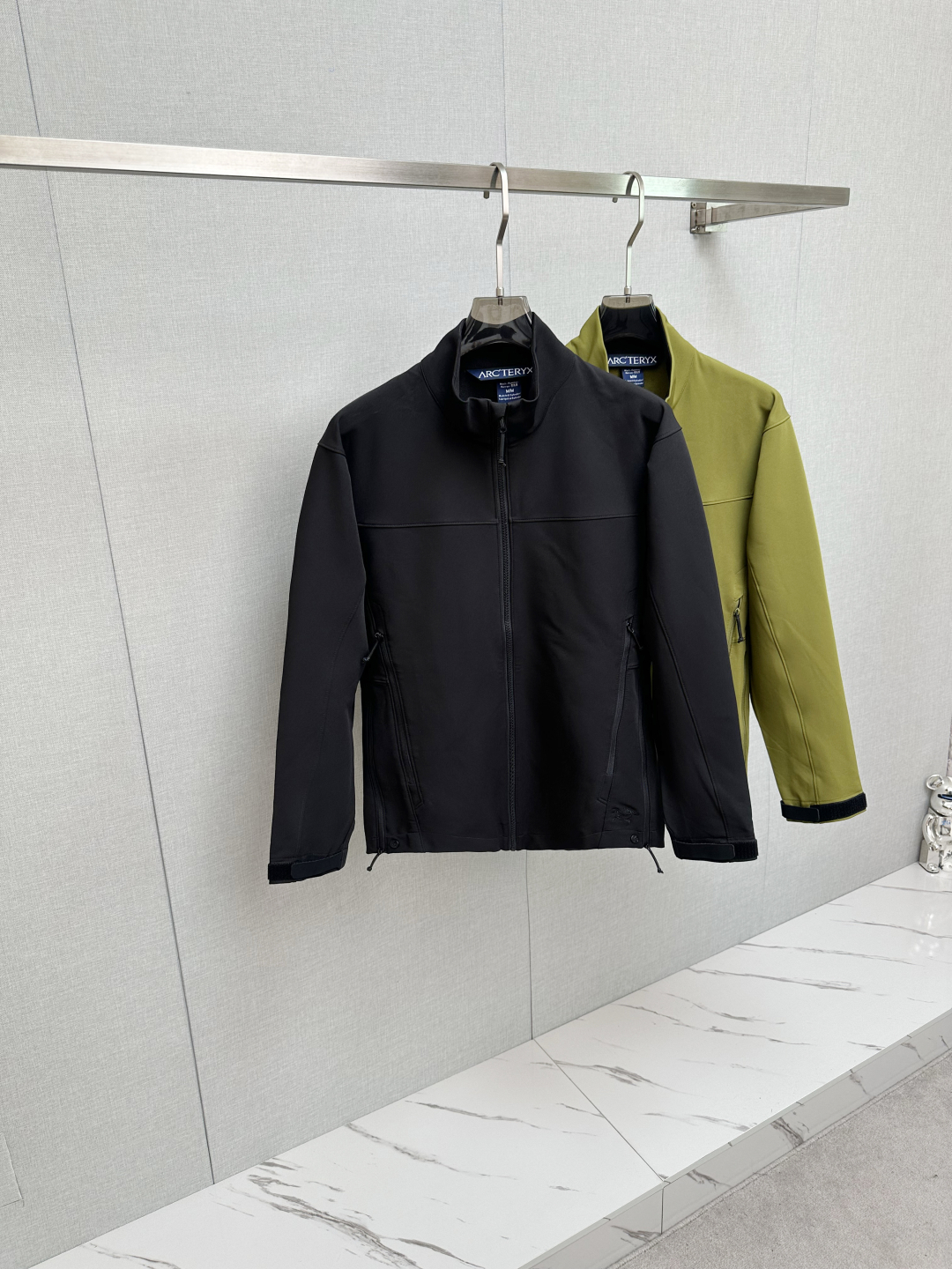 Veste Arcteryx pour Homme et Femme, Idéale pour le Sport et les Loisirs