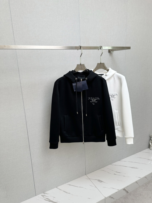 Prada 2025 Fall/Winter Men's Jacket - Italian Fabric, Luxury Hardware 1 Prada 2025 Fall/Winter Men's Jacket - Italian Fabric, Luxury Hardware