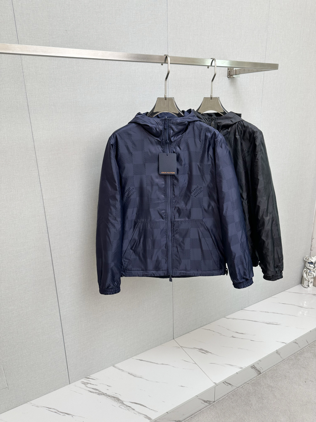 NO:513544,25th autumn and winter new LV-Louis Vuitton jacket classic double-sided style thin cotton jacket imported fabric custom hardware simple and fashionable suitable for business, casual and other occasions. Number of code M-3XL,,louis vuitton,louis vuitton,jackets & coats,alexander wang1986090925秋冬上新LV-Louis Vuitton外套经典双面穿款式薄棉服 进口面料 定制五金 简约时尚 适配商务、休闲等多种场合 码数M—3XL,,louis vuitton,louis vuitton,jackets & coats,alexander wang,Men's clothing