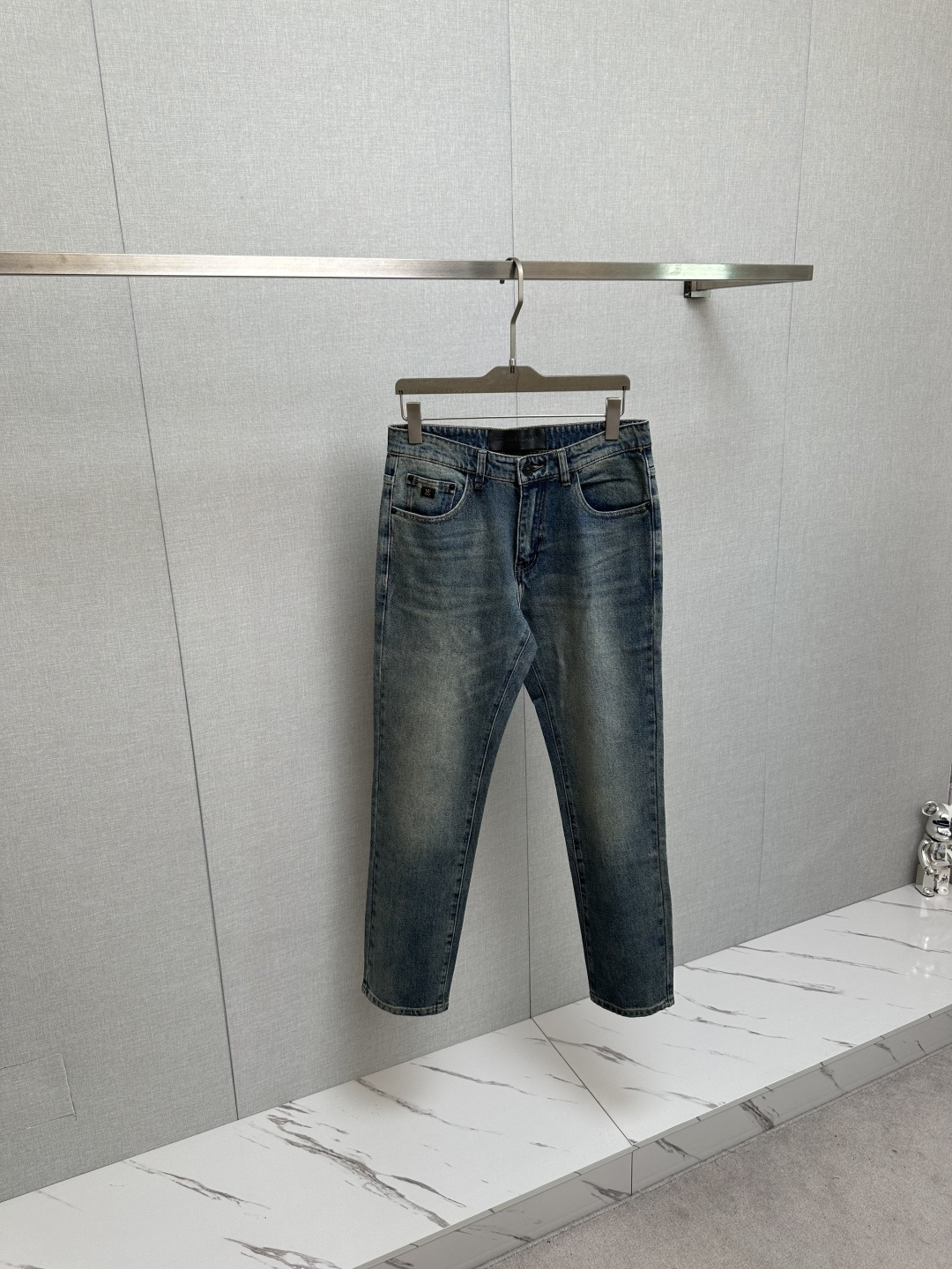 Dolce & Gabbana Men's Distressed Denim Jeans with Logo Detailing 4 cmp i1757073027556 1574 0 2