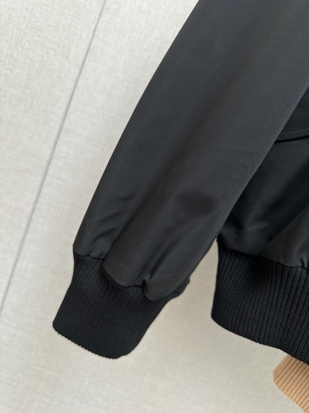 BURB Men's 2025 Bomber Jacket Imported Italian Fabric Fashionable 7 cmp i1758021866480 2855 0 5