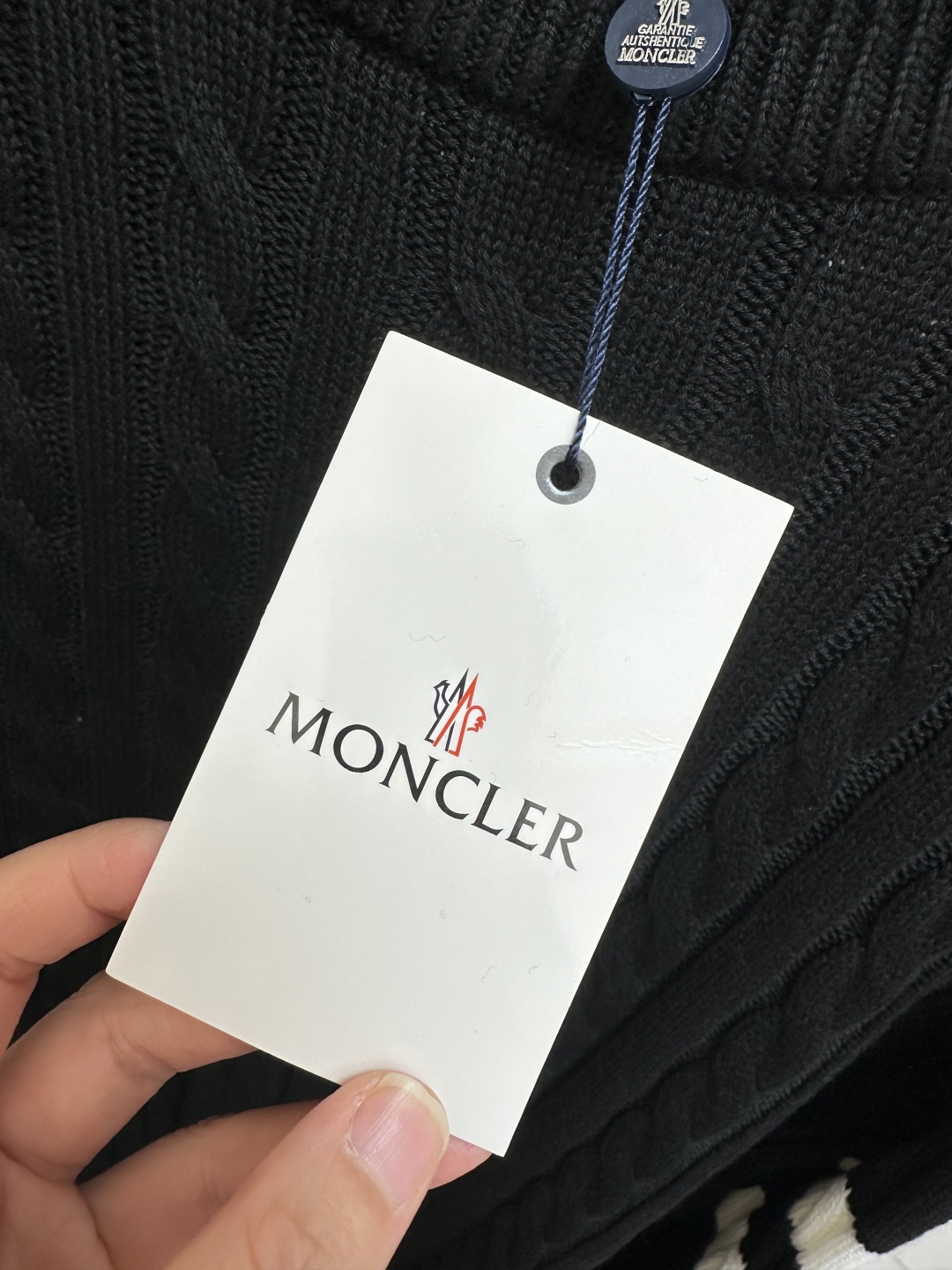 Wool-Blend Knit Sweater with Logo Design, Fashionable and Comfortable to Wear 9 cmp i1761131280582 324 0 7