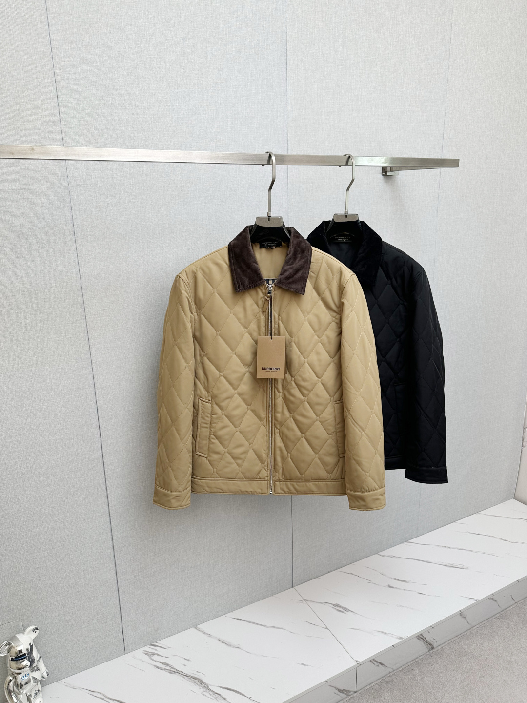 Burberry Autumn/Winter Collection Padded Fleece Jacket - Comprehensive