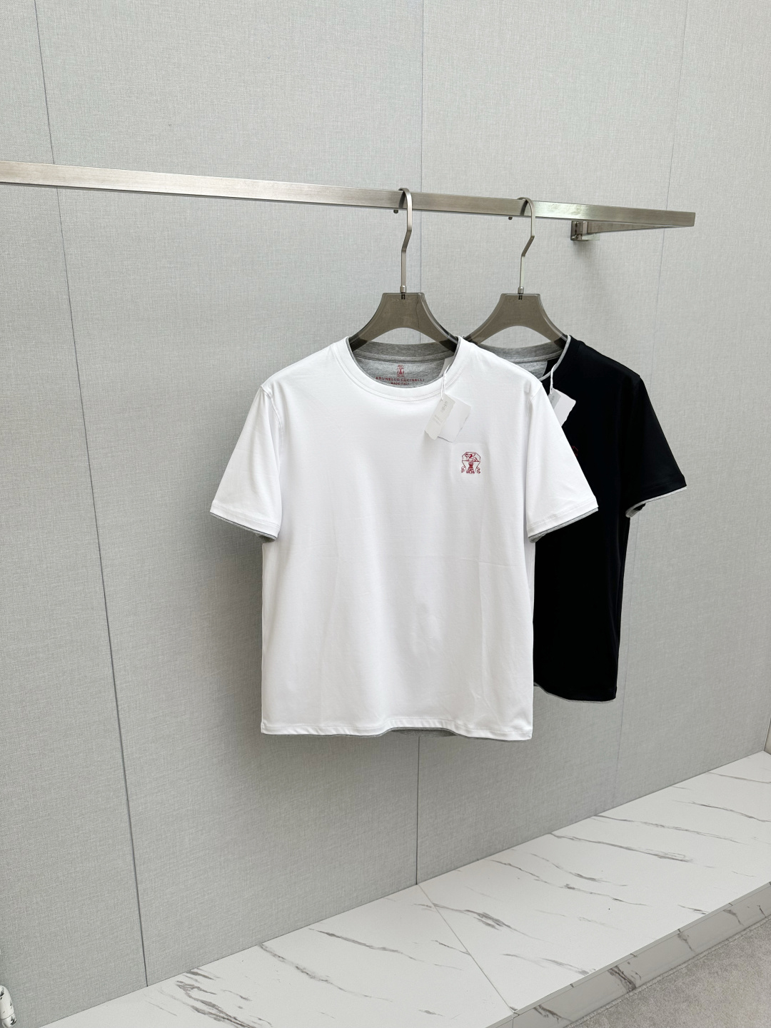 BC 2026ss 春夏新款首发专柜最新款短袖圆领T恤 高端订制 设计前卫时尚！手感柔软.穿着舒适.专柜