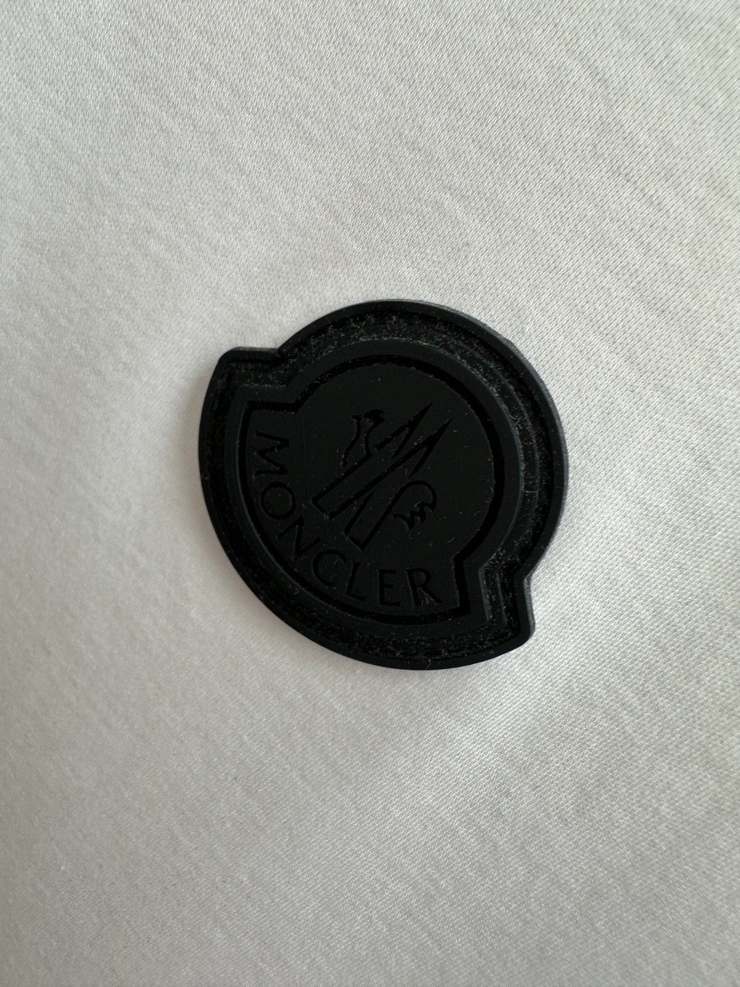 MO 2026ss 春夏新款首发专柜最新款短袖圆领T恤 高端订制 设计前卫时尚！手感柔软.穿着舒适.专柜