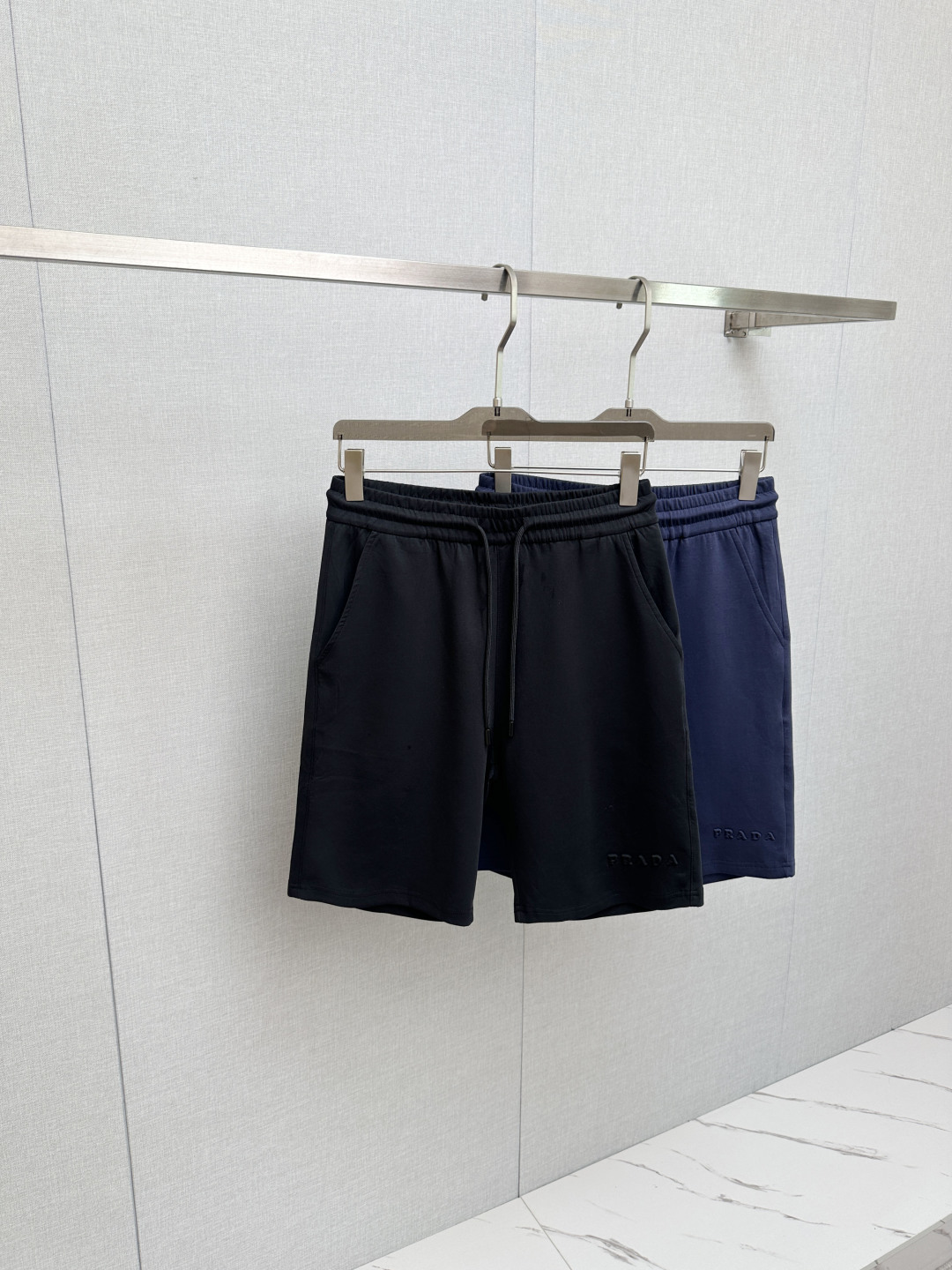 P210 PRADA pantalones cortos populares 2026ss nuevos pantalones cortos casuales para hombres, ¡versión de alta gama! Lo…