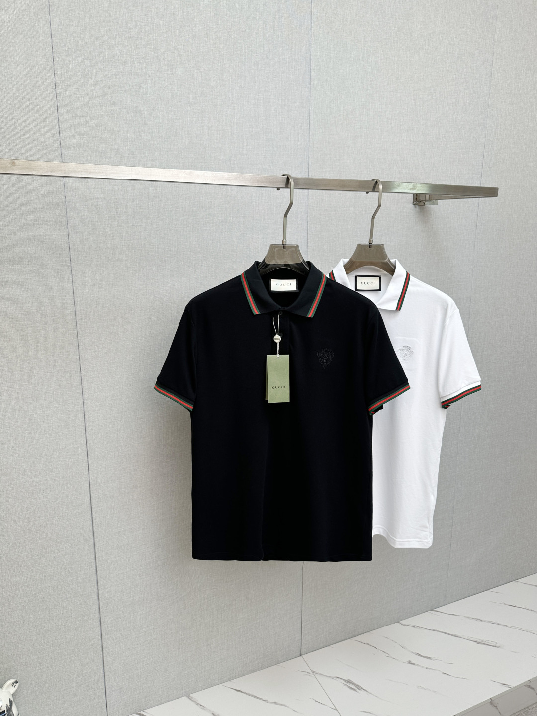 P210 Nuevo oficial 2026, polo de manga corta con cuello vuelto para hombre, lanzado simultáneamente en tiendas oficiale…