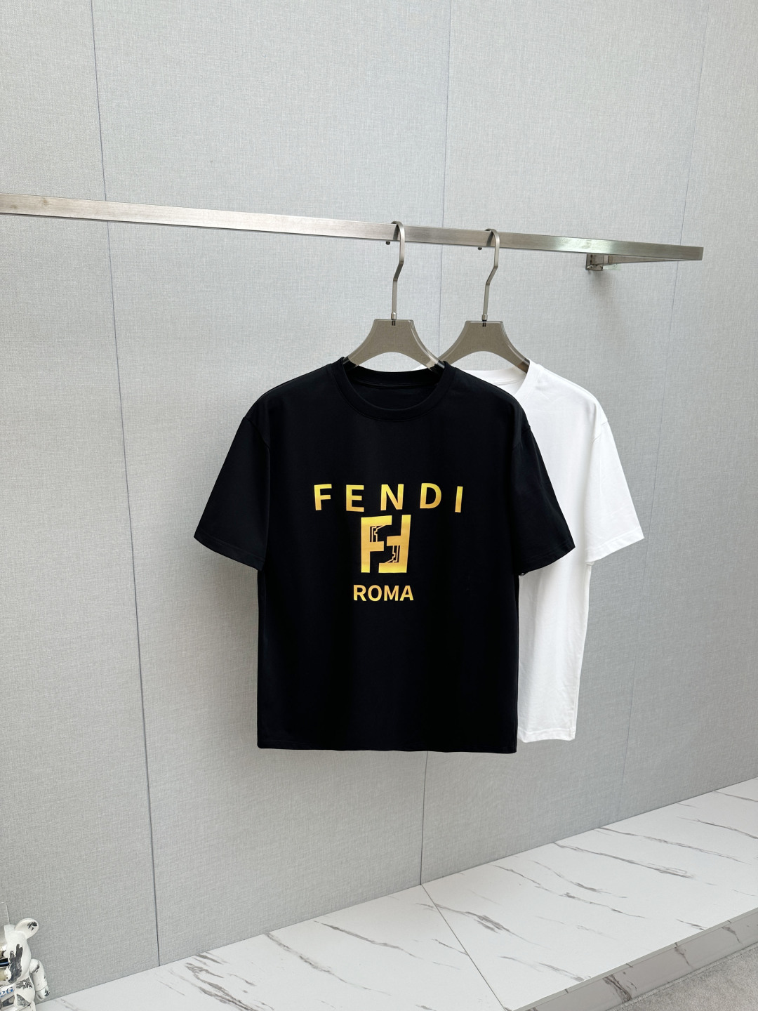 P210 2026 ¡nueva camiseta de manga corta! ¡Mismo estilo para hombres y mujeres! ¡Camiseta de manga corta moderna e info…