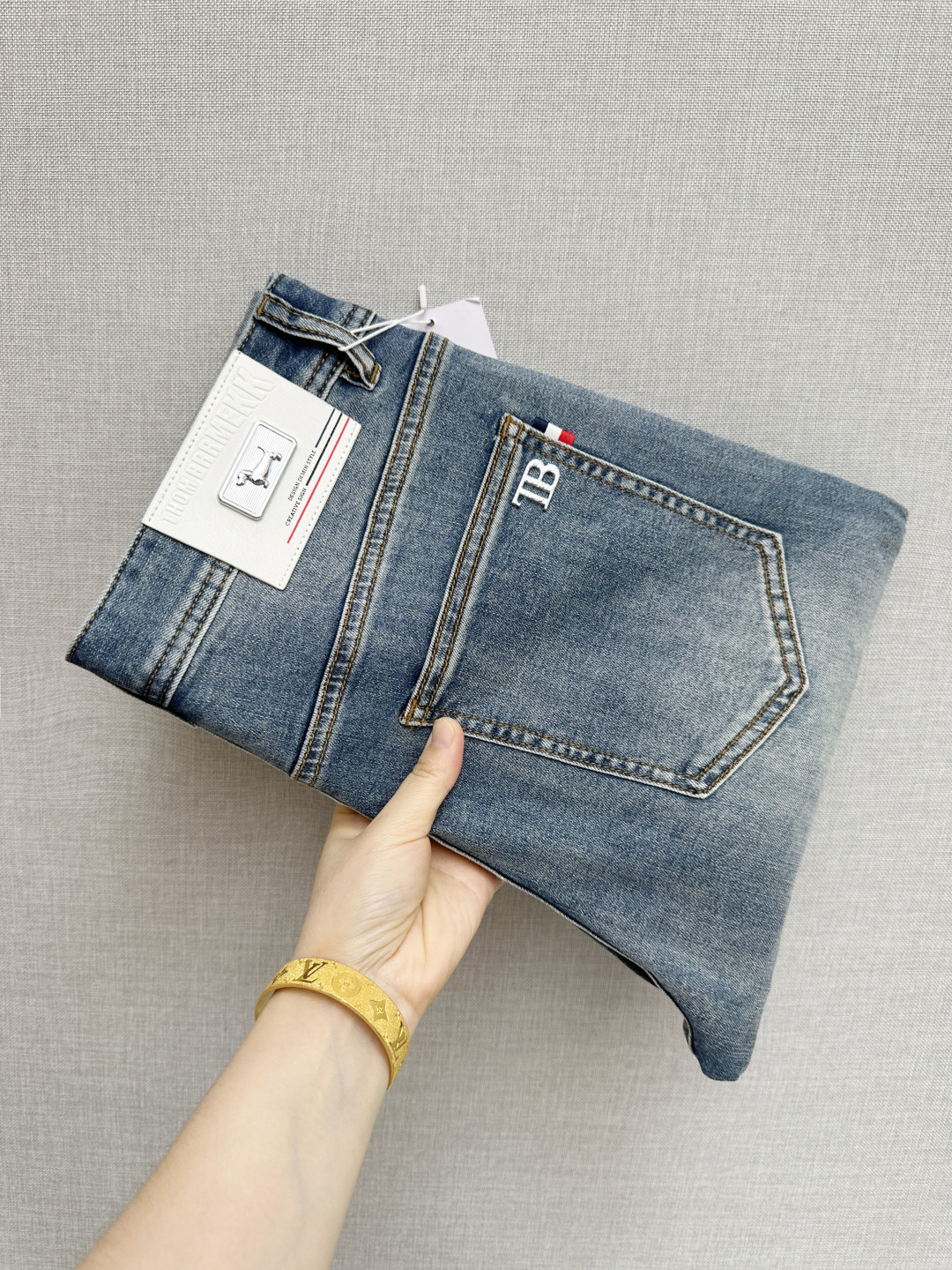 P230 Nuevo producto de tienda, jeans originales, confección pesada original, diseño clásico del logo de la marca, con l…