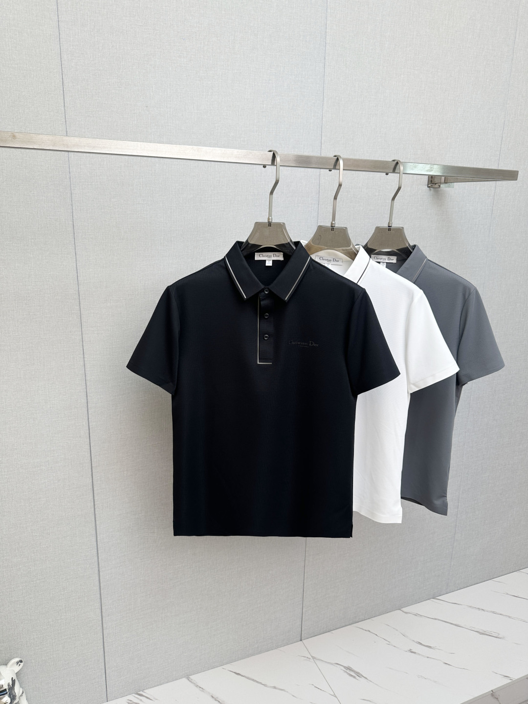 P210 Nuevo oficial 2026, polo de manga corta con cuello vuelto para hombre, lanzado simultáneamente en tiendas oficiale…