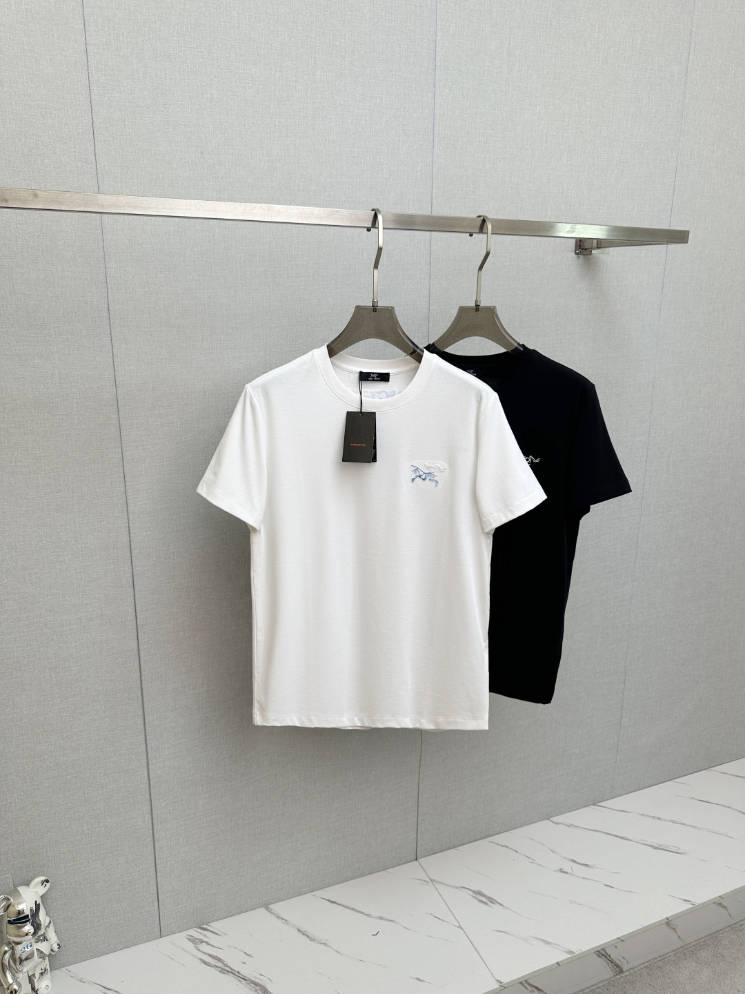 P170 2026ss primavera/verano, la versión más alta, nuevo modelo, primera edición en tienda, camiseta de cuell…