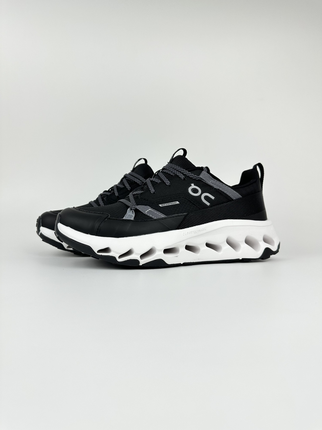 NO:408654,Spot Ann Pao X On Ann Pao Cloudhorizon shock-absorbing, anti-slip, wear-resistant, waterproof, breathable, low-top, outdoor functional shoes, Rhode series low-top thick sole lightweight and comfortable multi-function casual sports jogging shoes, made of ergonomic ultra-thin breathable mesh upper material, hollow CloudTec technology foam cushioning (4.5cm cm) thickened midsole, external wear-resistant, non-slip rubber bottom makes waves for runners Size/SIZE36 37 38 39 40 41 42 43 44 45, casual shoes/sports shoes, sneakers19860909现货 昂跑 X On 昂跑 Cloudhorizon 减震防滑耐磨防水透气 低帮 户外功能鞋 罗德系列低帮厚底轻量舒适多功能休闲运动慢跑鞋 采用人体工程超薄透气网织布鞋面材质 搭镂空CloudTec 科技泡棉缓震(4.5cm厘米)加厚中底 外置耐磨防滑橡胶底片为跑者造浪 码数/SIZE36 37 38 39 40 41 42 43 44 45,休闲鞋/运动鞋,sneakers,Women's Shoes