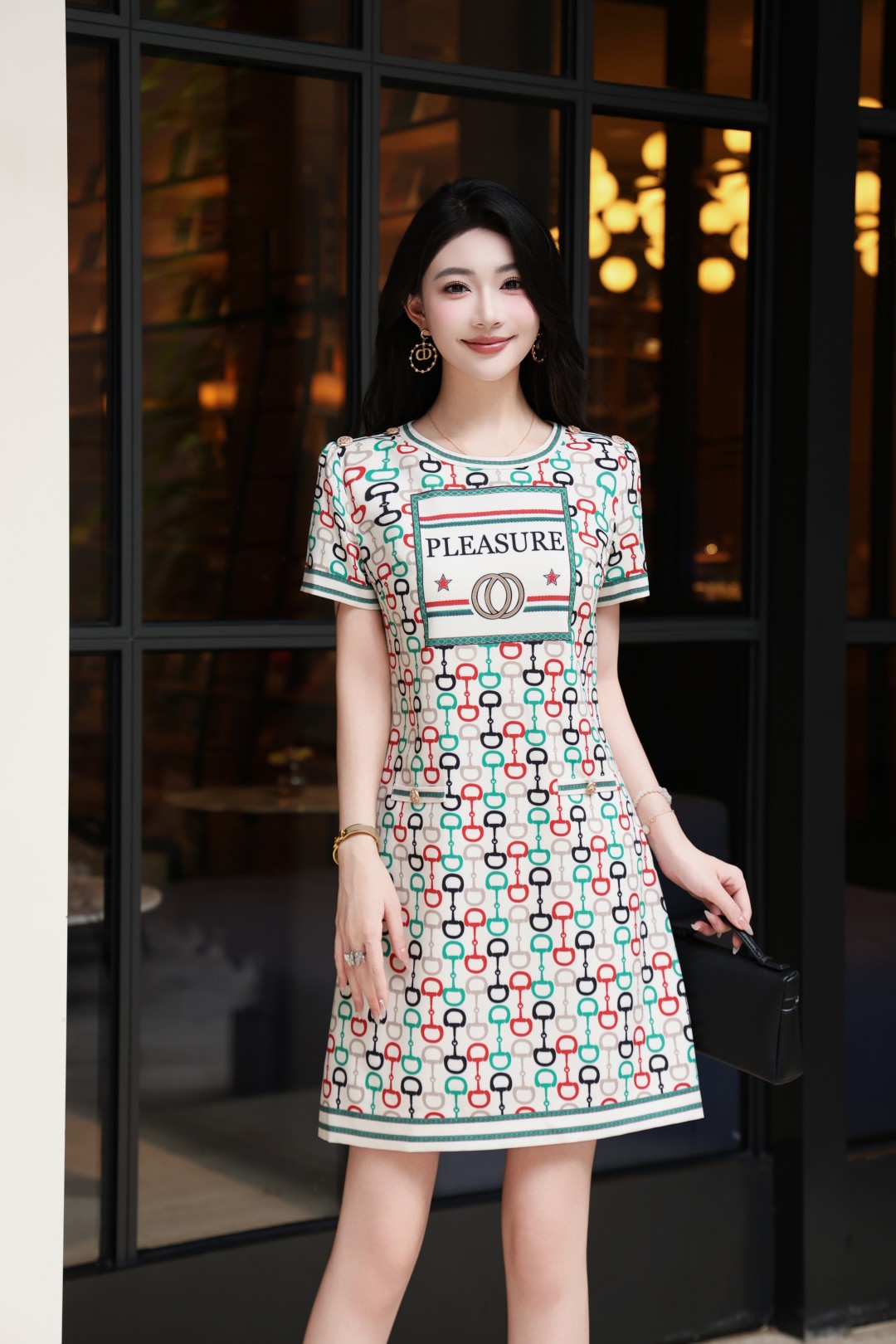 High Quality Women’s Clothes with Moscino G’s Pics in Various Sizes – New 2025 Version - 图片 4