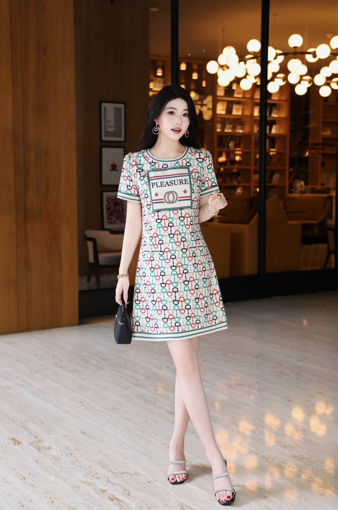 High Quality Women’s Clothes with Moscino G’s Pics in Various Sizes – New 2025 Version - 图片 2