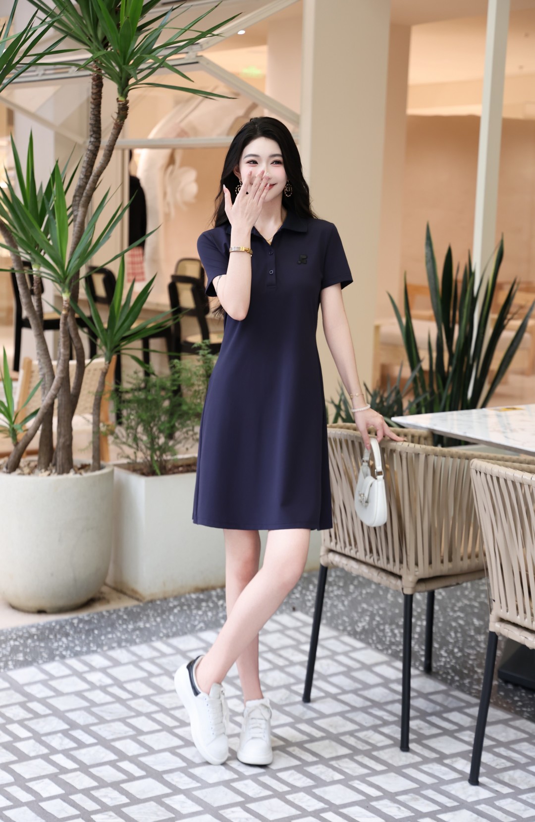 High-end Women’s Clothes: Cyan/White Embroidered Dress with Pockets, Sizes S-XL 2025 - 图片 2