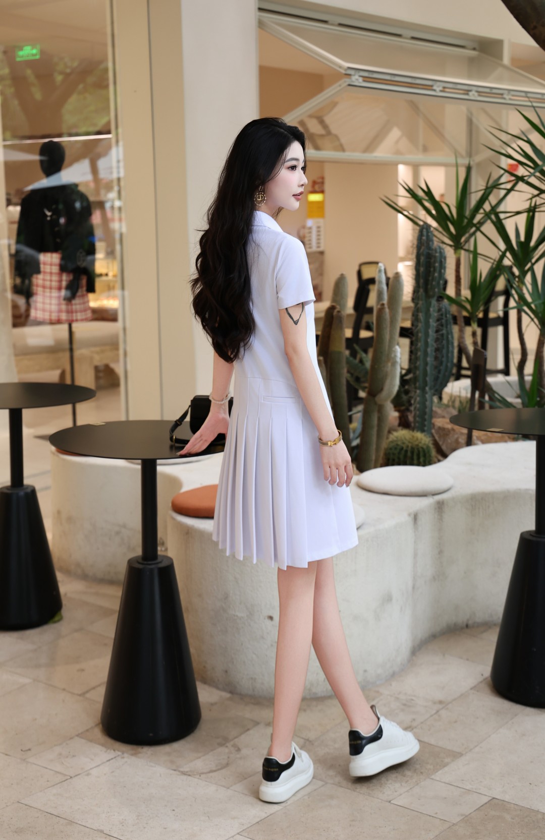 High-End Women’s Clothes: Cyan/White, Sizes S-XL, New 2025 Collection, Embroidered Dress with Pocket. - 图片 6