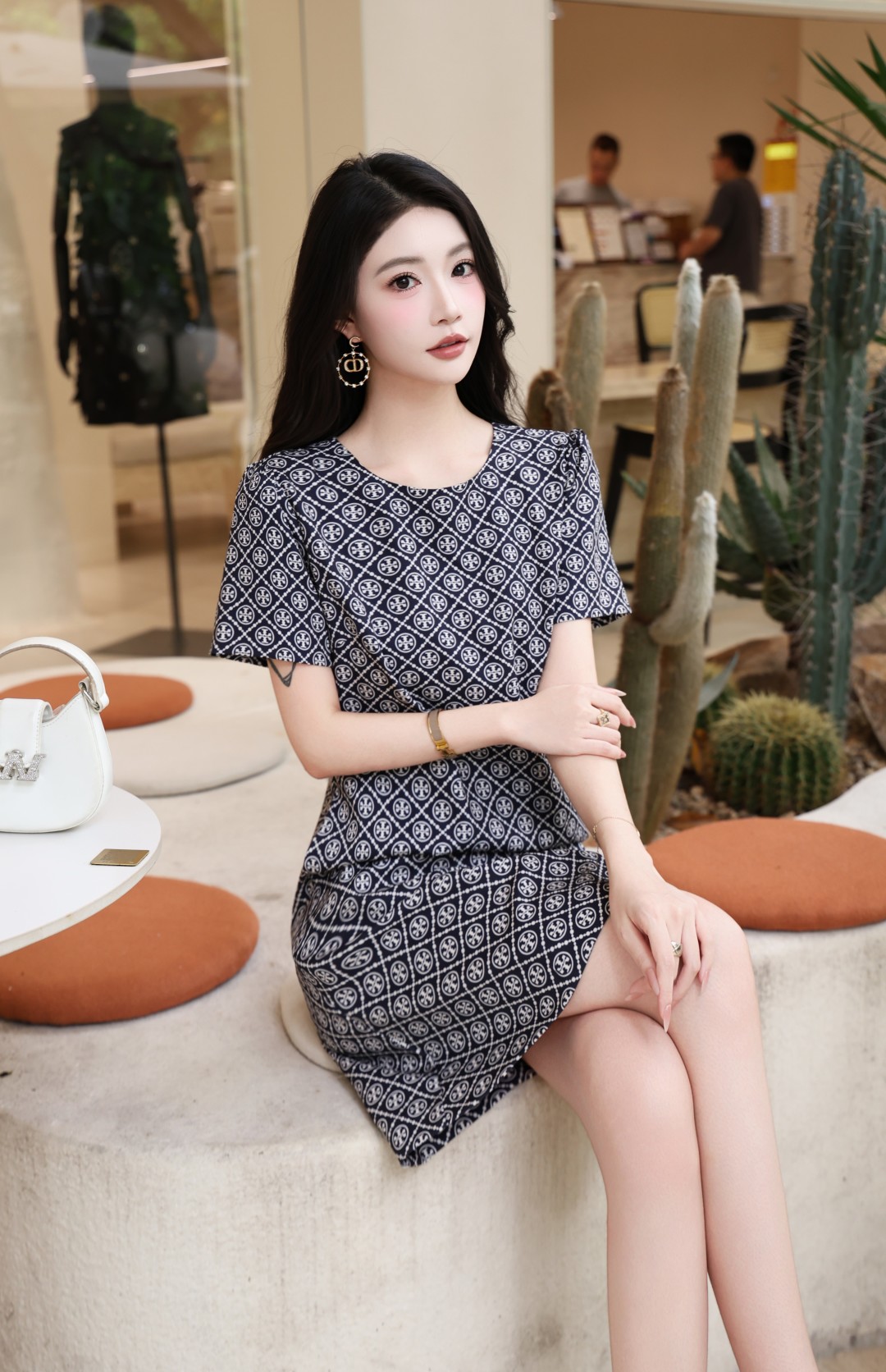 High-Quality Women’s Dress Collection with Torribridge, Sizes S-XXL, New Arrival - 图片 9