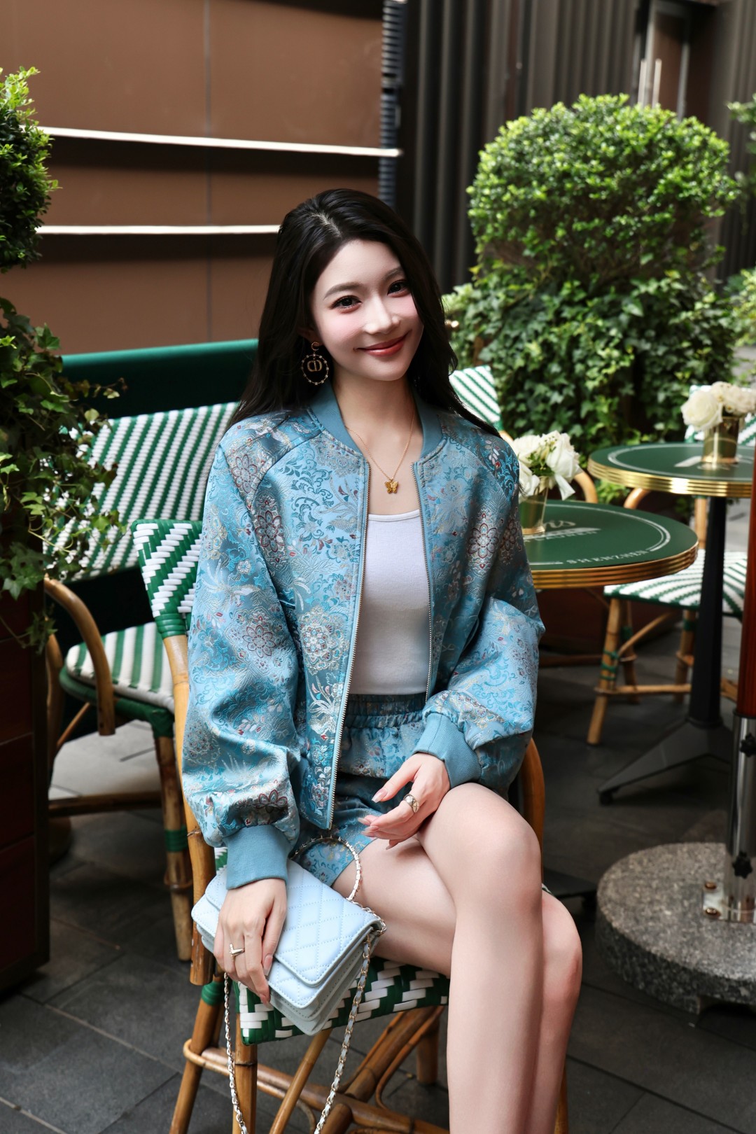 High-Quality Women’s Clothes with CD-ROM in Black/Blue/Pink, New Chinese-Inspired Collection for Fall/Winter 2025 - 图片 4