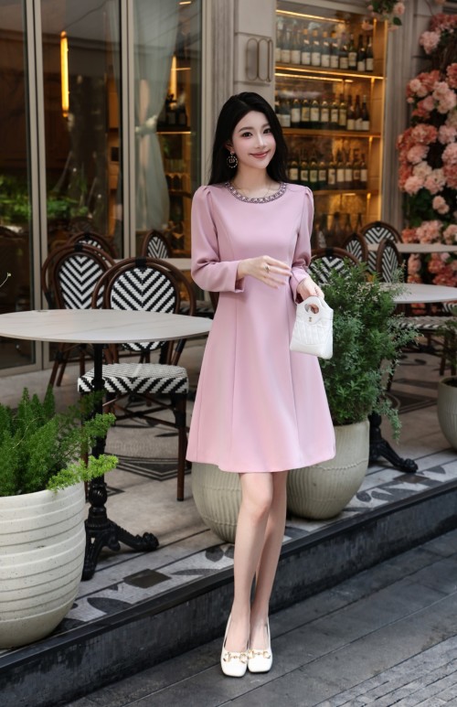 Elegant Women's A-Line Dress with Beaded Neckline - Perfect for Special Occasions 1 Elegant Women's A-Line Dress with Beaded Neckline - Perfect for Special Occasions