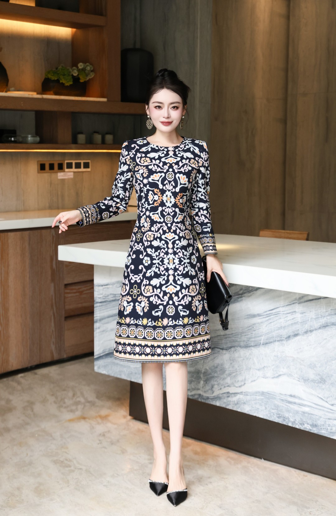 High Quality Women’s Clothes Pack with New French-Style Positioning, Black, S-XXL – 2025 Edition