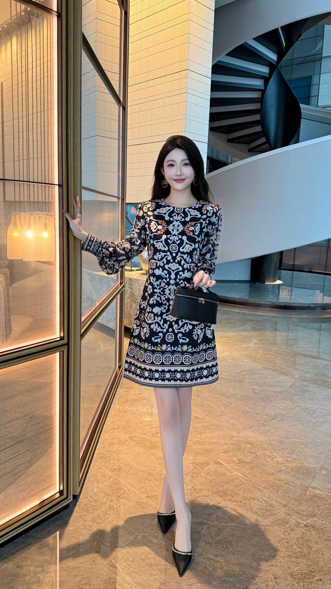 2025 French-Style Women’s Dress: High-End, High-Quality, Elegant, and Noble Atmosphere - 图片 2