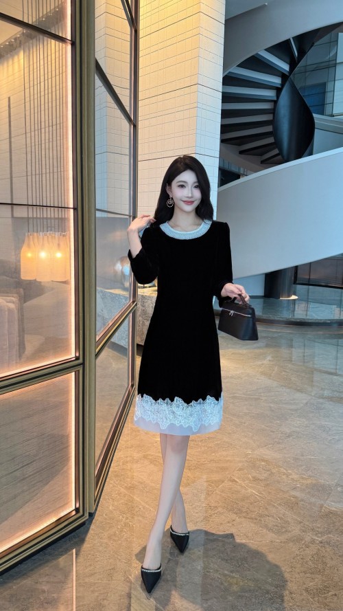 Elegant Pearl Collar Lace Trim A-Line Dress - Chic & Timeless Style 1 Elegant Pearl Collar Lace Trim A-Line Dress - Chic & Timeless Style