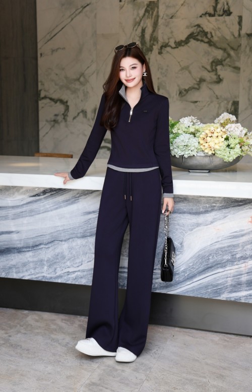 Women's Two-Piece Sportswear Set - Half Zipper Pullover & Wide Leg Pants 1 Women's Two-Piece Sportswear Set - Half Zipper Pullover & Wide Leg Pants
