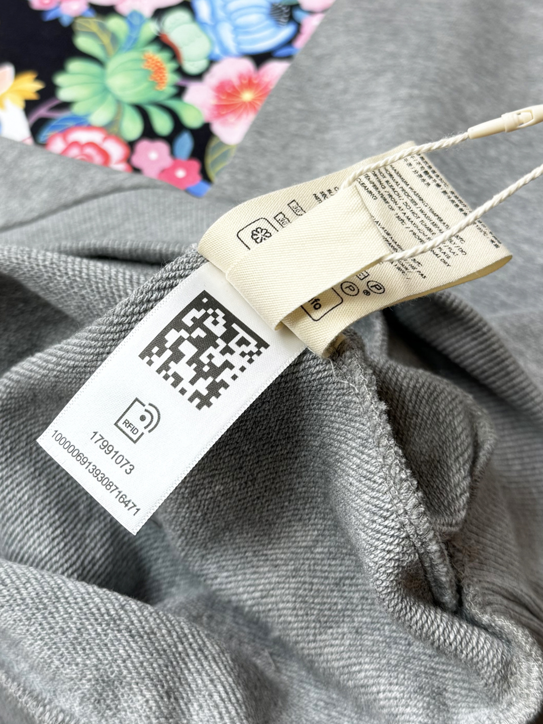 瓦莱斯特拉 Valextra 高定典藏名品高定成衣时装外套连衣裙衬衫T恤 #33348CE3 4