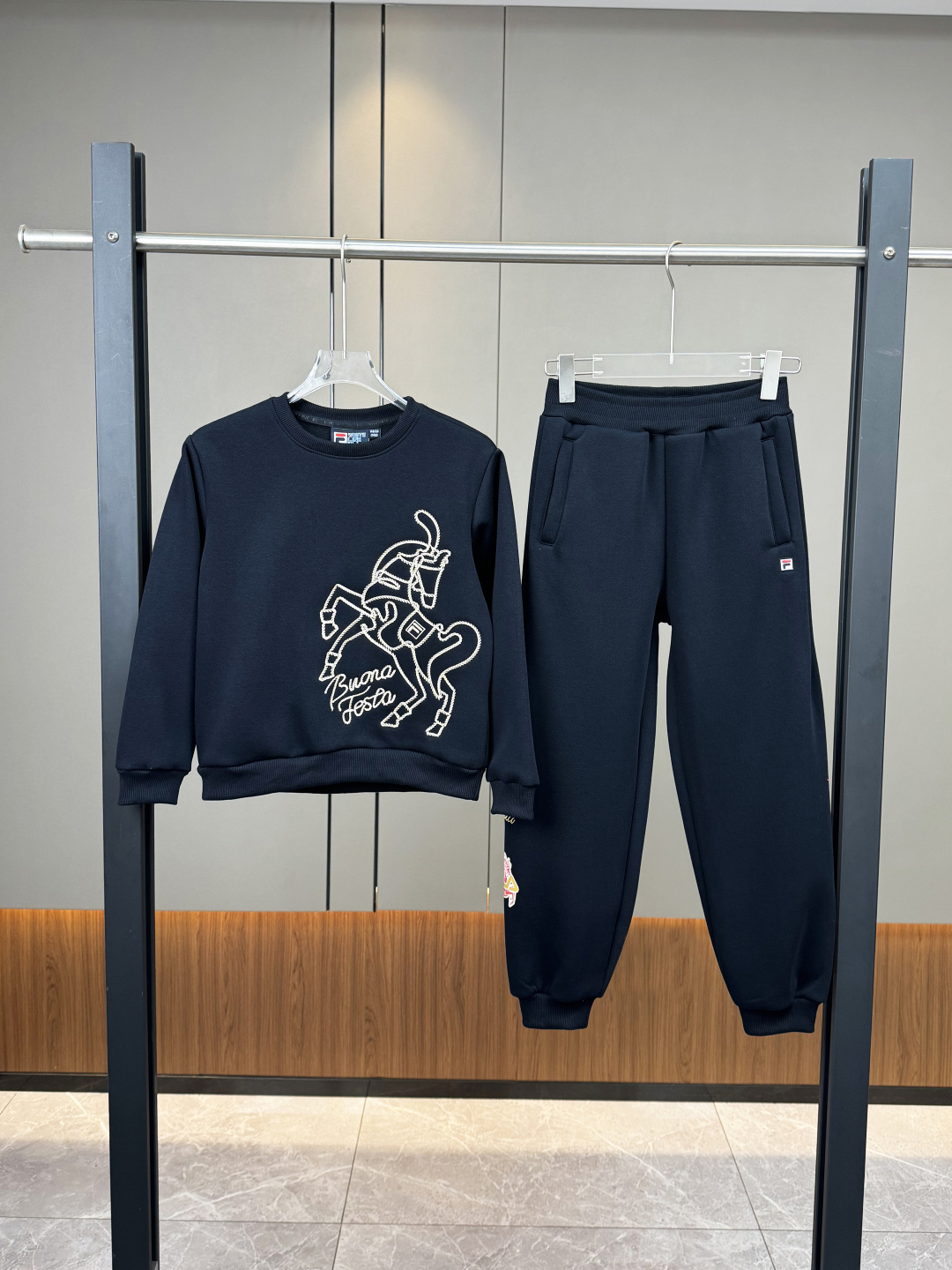 爱马仕 Hermès 高定典藏名品高定成衣时装外套连衣裙衬衫T恤 #958F3F3F 4
