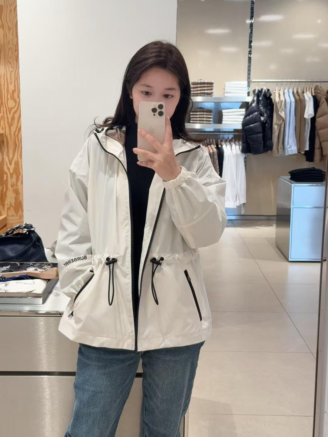 BURBERRY nylon windbreaker, lightweight hooded jacket with zipper. Breathable mesh, versatile fit. Sizes S-XXL. Two colors available.-Big cat