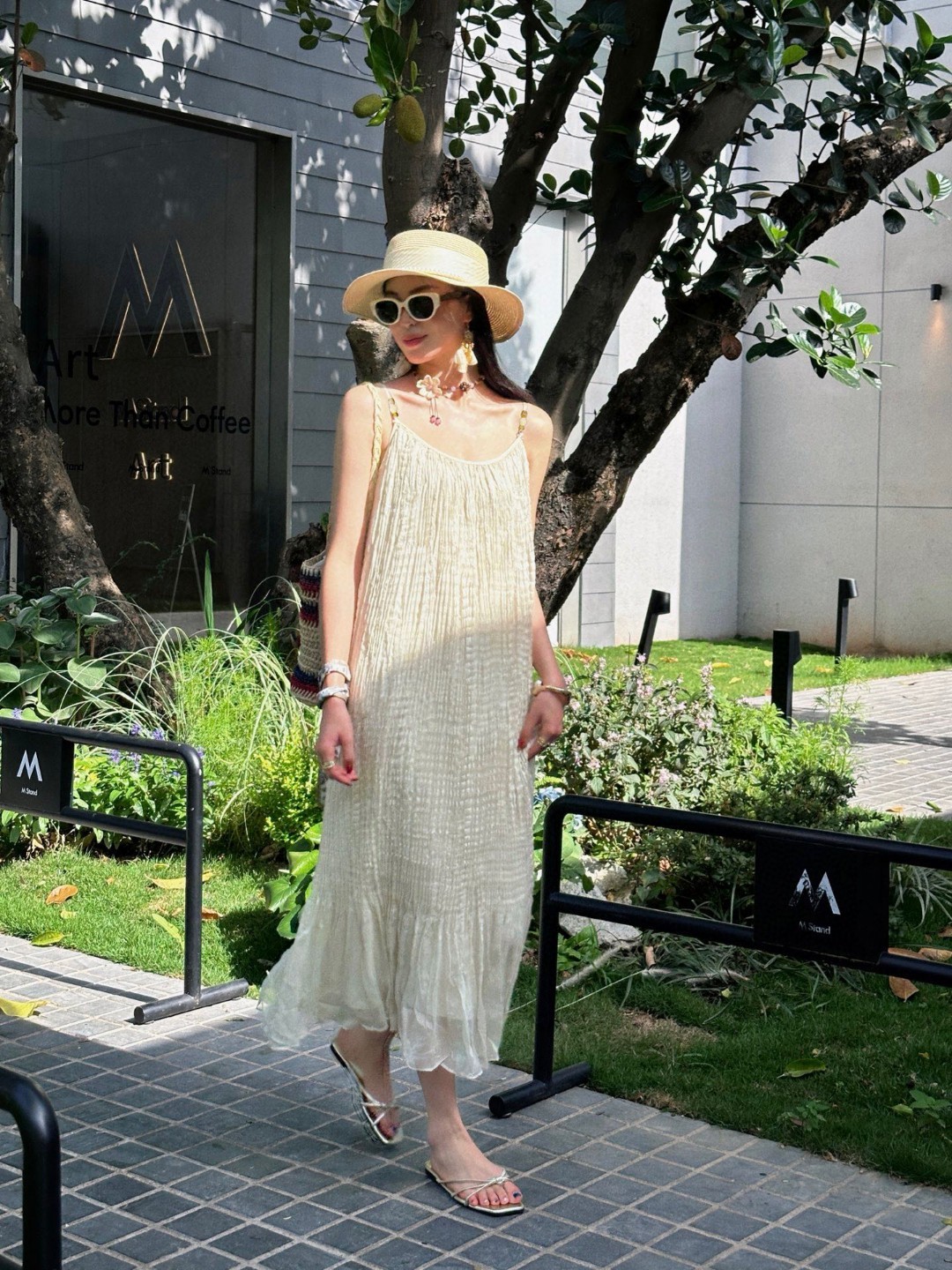 Elegant Pleated Maxi Dress - Summer Style, Romantic Flair 7 cmp a1745855968848 2016