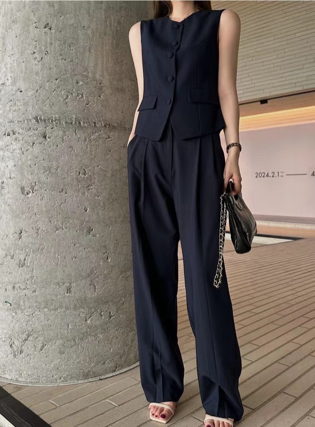 Elegant Solid Color Vest Two-Piece Set with Slim Fit Pants - Sophisticated Style 9 cmp a1754752943516 0311