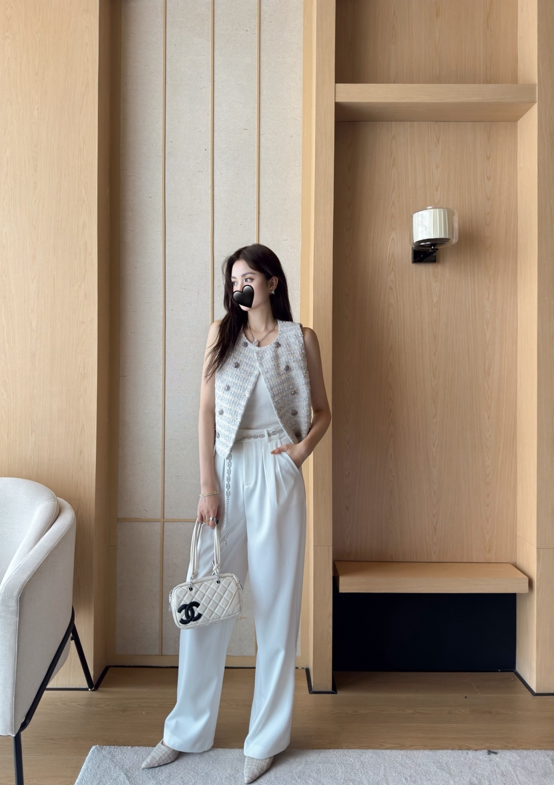 High-Waisted Wide Leg Trousers with Chain Detail - Chic and Versatile 8 cmp a1754752977742 8748