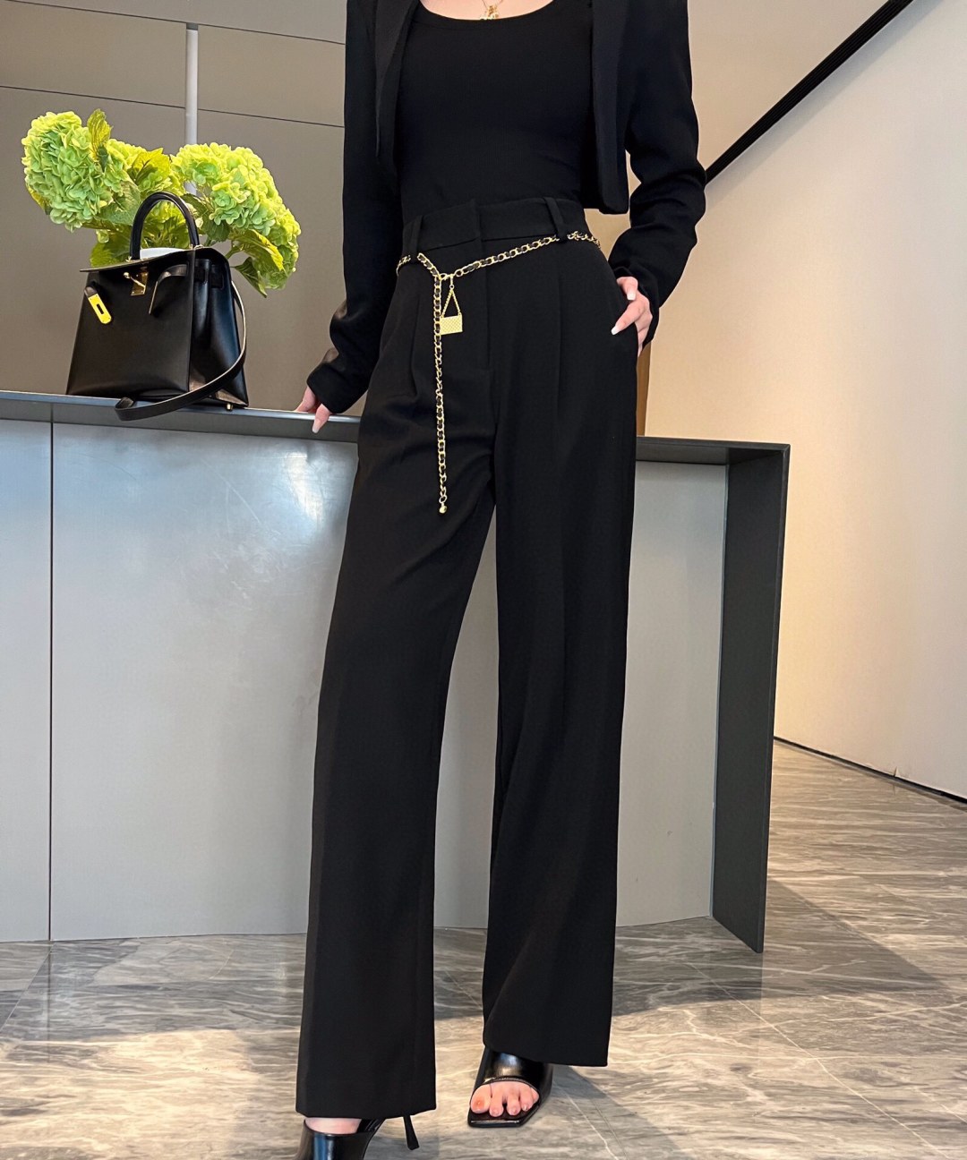 Chic Chain-Accented High-Waisted Trousers - Versatile & Stylish 10 cmp a1754753046008 1563