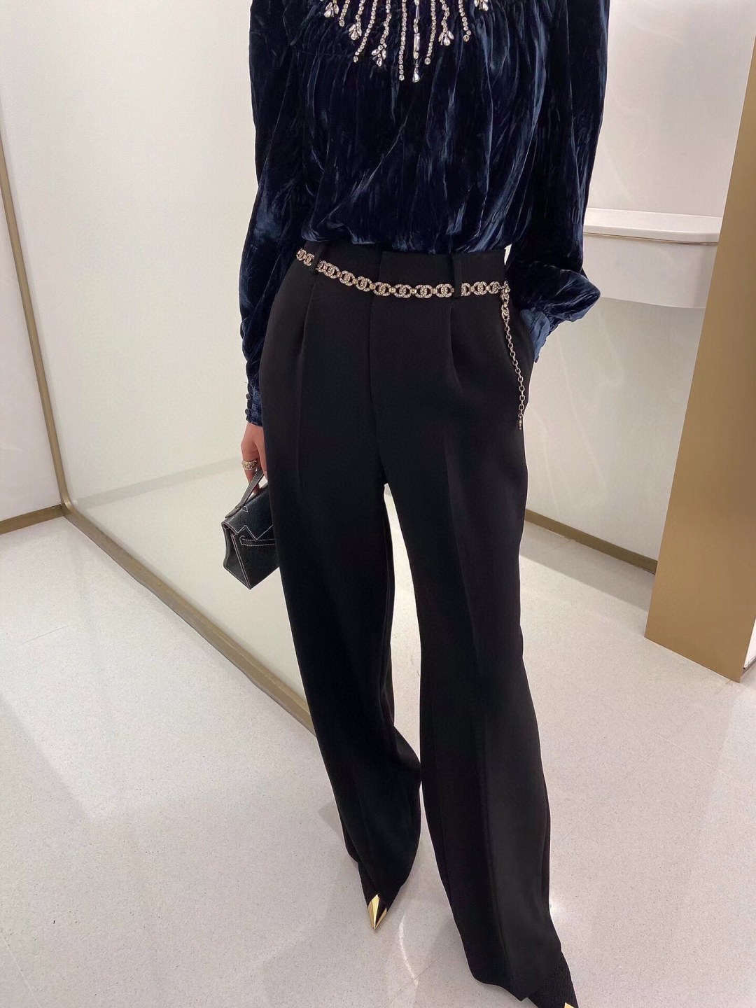 Chic Chain-Accented High-Waisted Trousers - Versatile & Stylish 9 cmp a1754753046009 4037