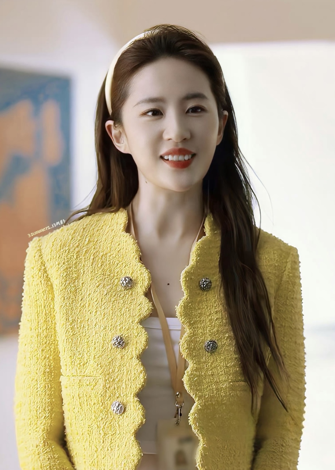 Elegant Tweed Cropped Jacket - Chanel Style, Double-Breasted Design 10 cmp a1754841511537 2136