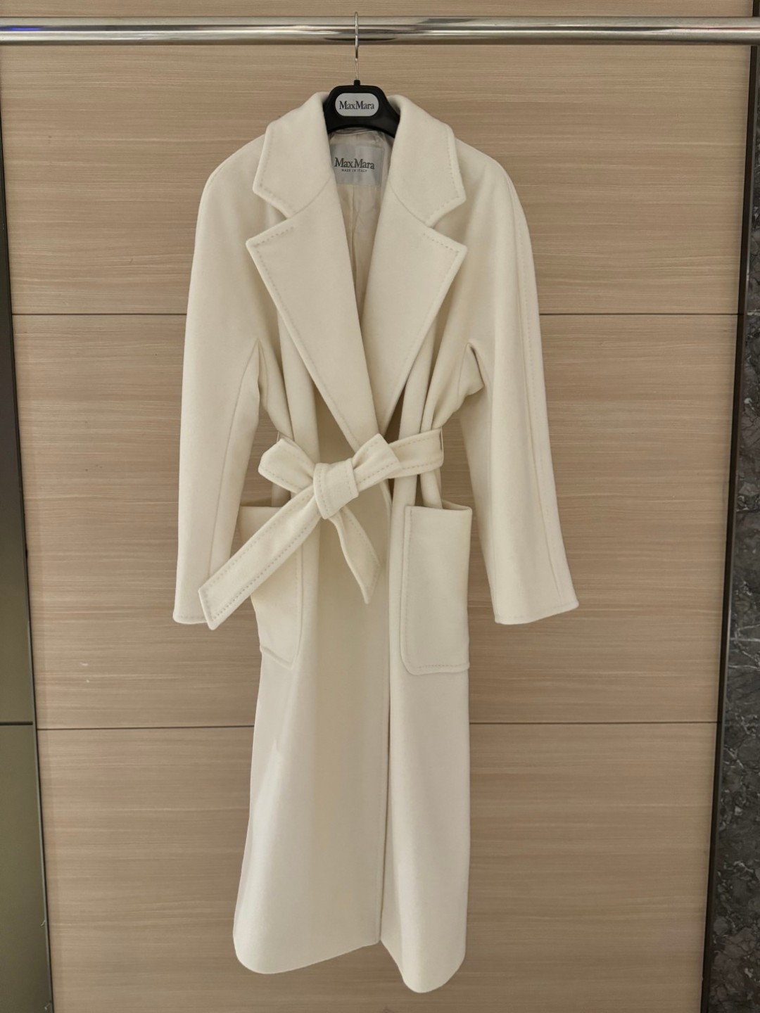 Cashmere Blend Sweater: Max-Labbor Style, Luxurious Comfort, Five Colors Available 7 cmp a1755963806872 3806