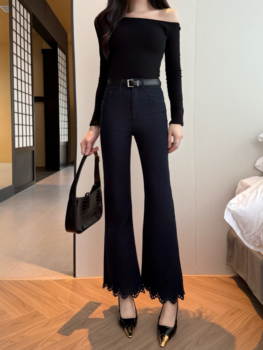 Yves Saint Laurent Blue Lace Hollowed-Out Flared Jeans - Elegant & Slimming 10 cmp a1757171609122 4175