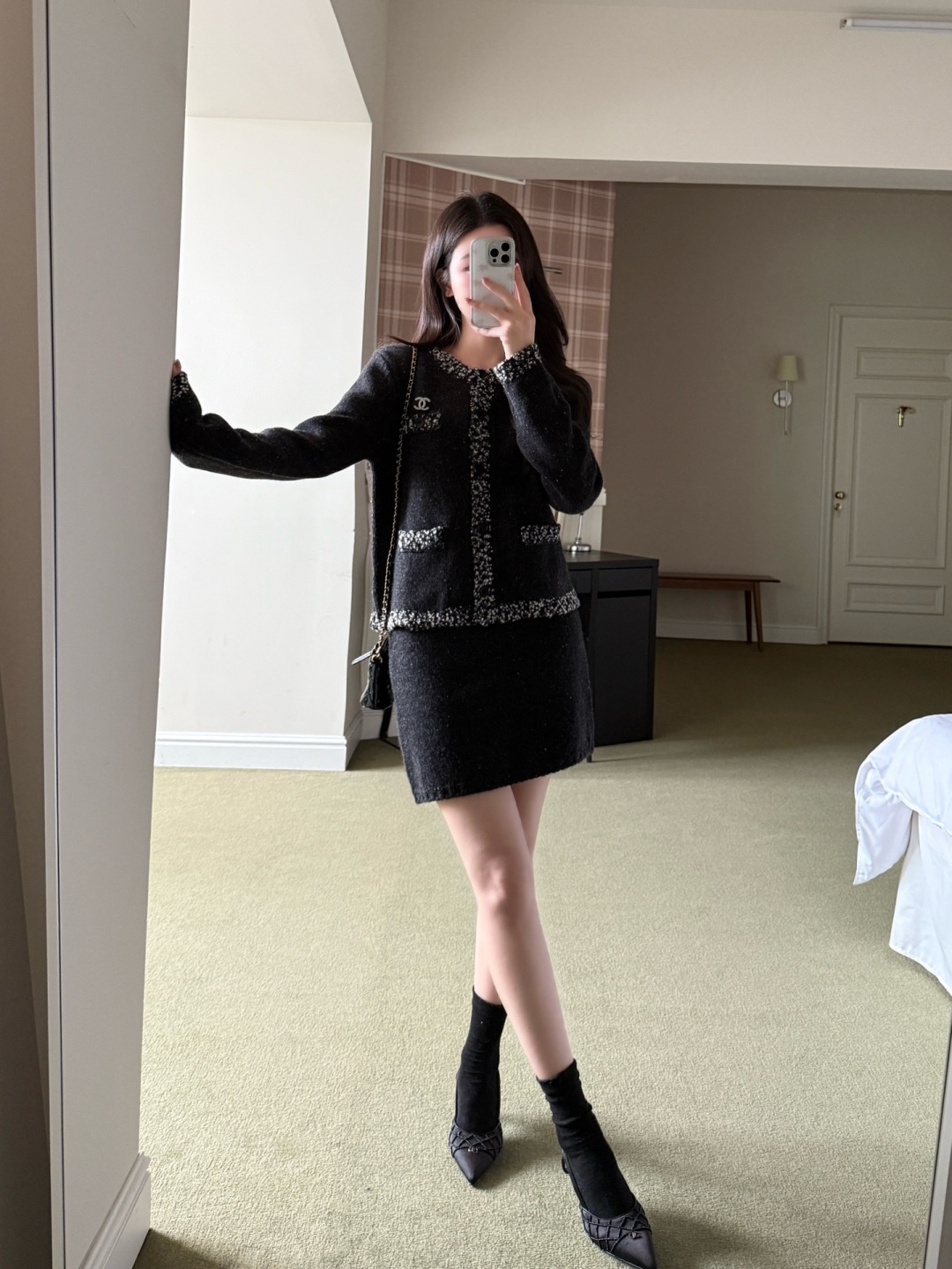 Elegant Wool Blend Two-Piece Set: Chic Top & High-Waisted Skirt 9 cmp a1761926252753 0234