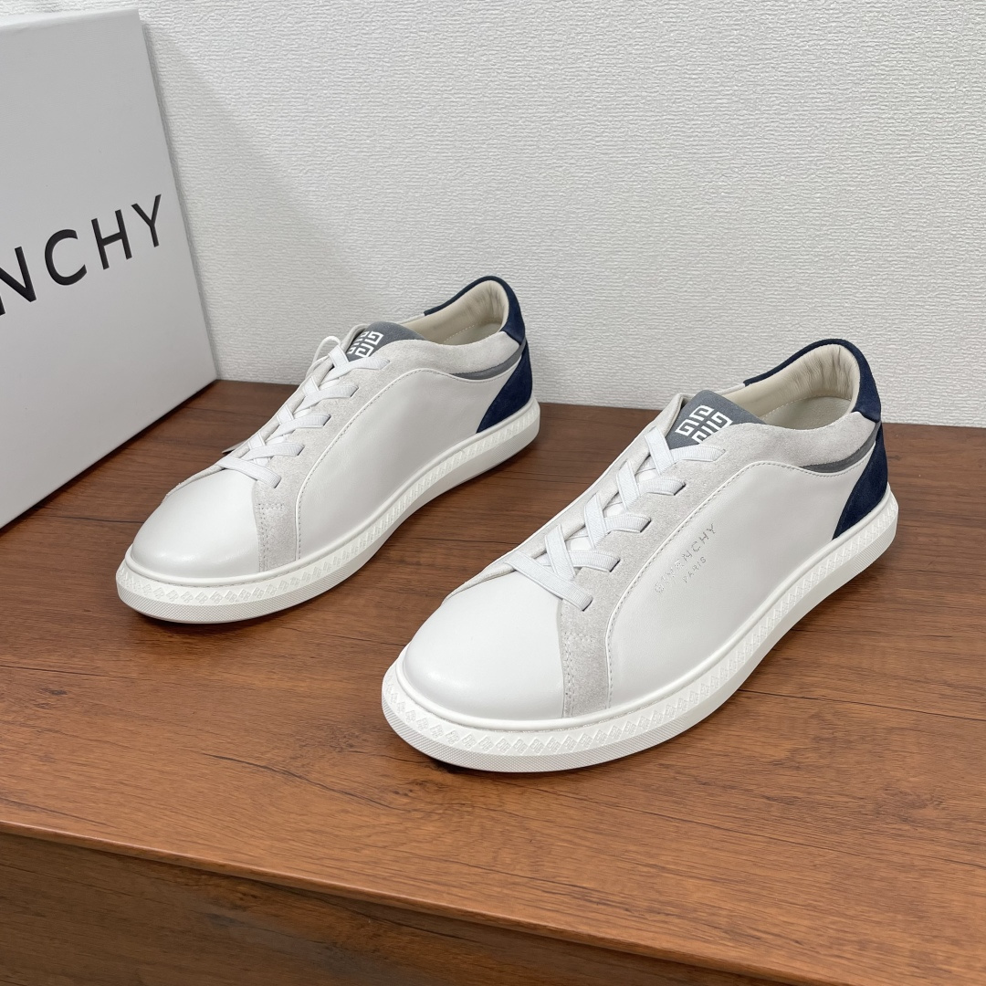 NO:355654,Code YS003747 GIVENCHY/Givenchy G Set series low-top sneakers This sneaker is made of smooth calfskin contrast spliced ​​suede leather, elastic strapless foot design, tongue imprinted 4G LOGO logo, side of shoe embossed GIVENCHY Paris LOGO, heel imprinted GIVENCHY LOGO, cowhide inner lining, original independent integrated cowhide latex insole, rubber sole imprinted 4G LOGO pattern surround, slender shoe shape, fashionable and durable to the feet!  Fitted with a full set of dustproof bags in original packaging!  Size 39-40-41-42-43-44 Standard leather shoe size 38.45 Customized item number G Set sneakers white and blue, given nchy, given nchy, given nchy, sneakers, cowhide19860909编码YS003747 GIVENCHY/纪梵希 G Set系列低帮运动鞋 这款运动鞋采用光滑小牛皮撞色拼接绒面皮革制成,弹性无带套脚设计,鞋舌压印4G LOGO标识,鞋侧面压印GIVENCHY Paris LOGO,后跟压印GIVENCHY LOGO,牛皮内里,原版独立一体牛皮乳胶鞋垫,橡胶鞋底压印4G LOGO图案环绕,修长鞋型,上脚时尚耐看！配全套原包装防尘袋！ 码数39-40-41-42-43-44 标准皮鞋码 38.45订做 货号G Set运动鞋 白蓝,,givenchy,givenchy,sneakers,cowhide,Men's shoes