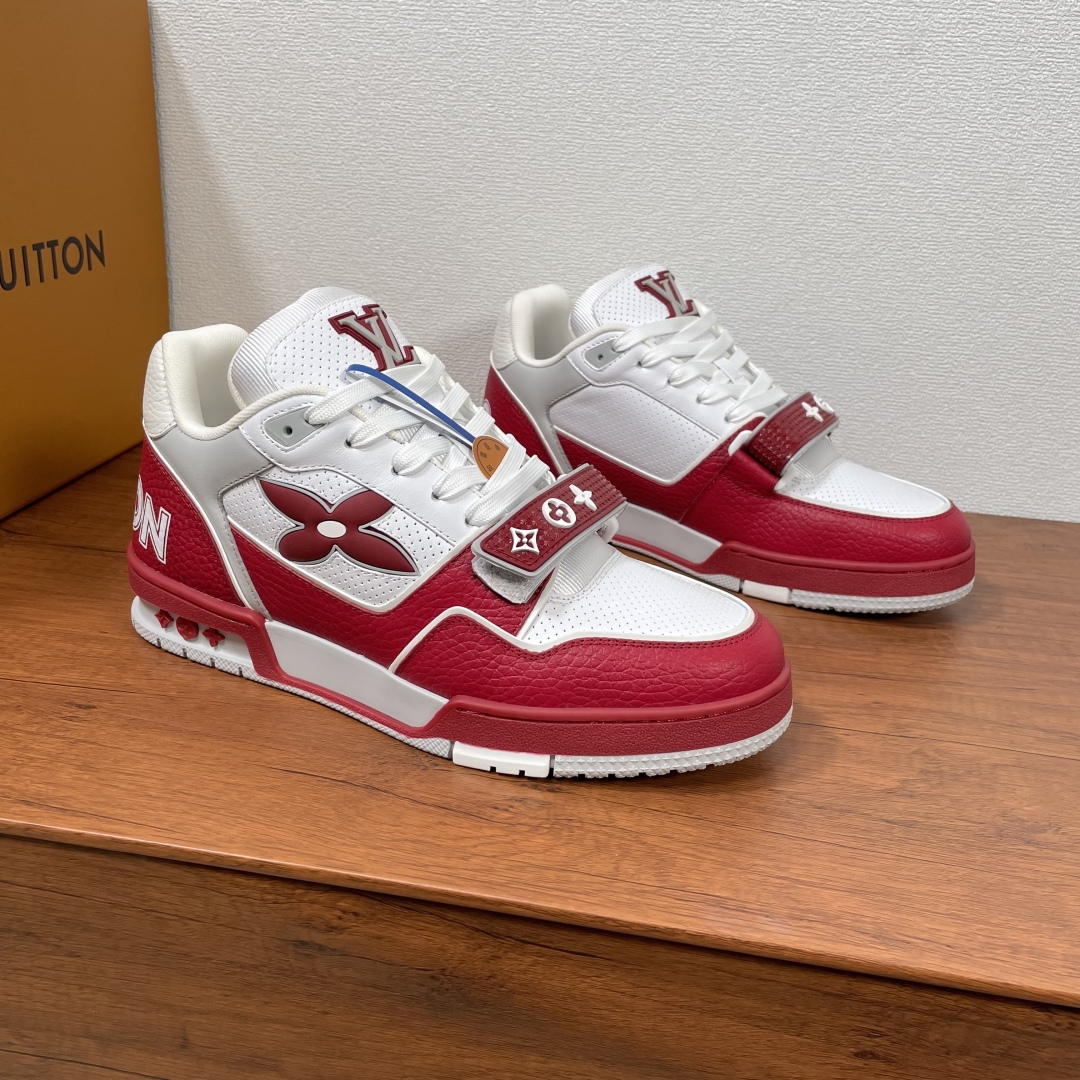 Louis Vuitton Trainer Sneakers in White and Red Leather, Size 39-44 4 cmp i1742039251058 3349 0 2