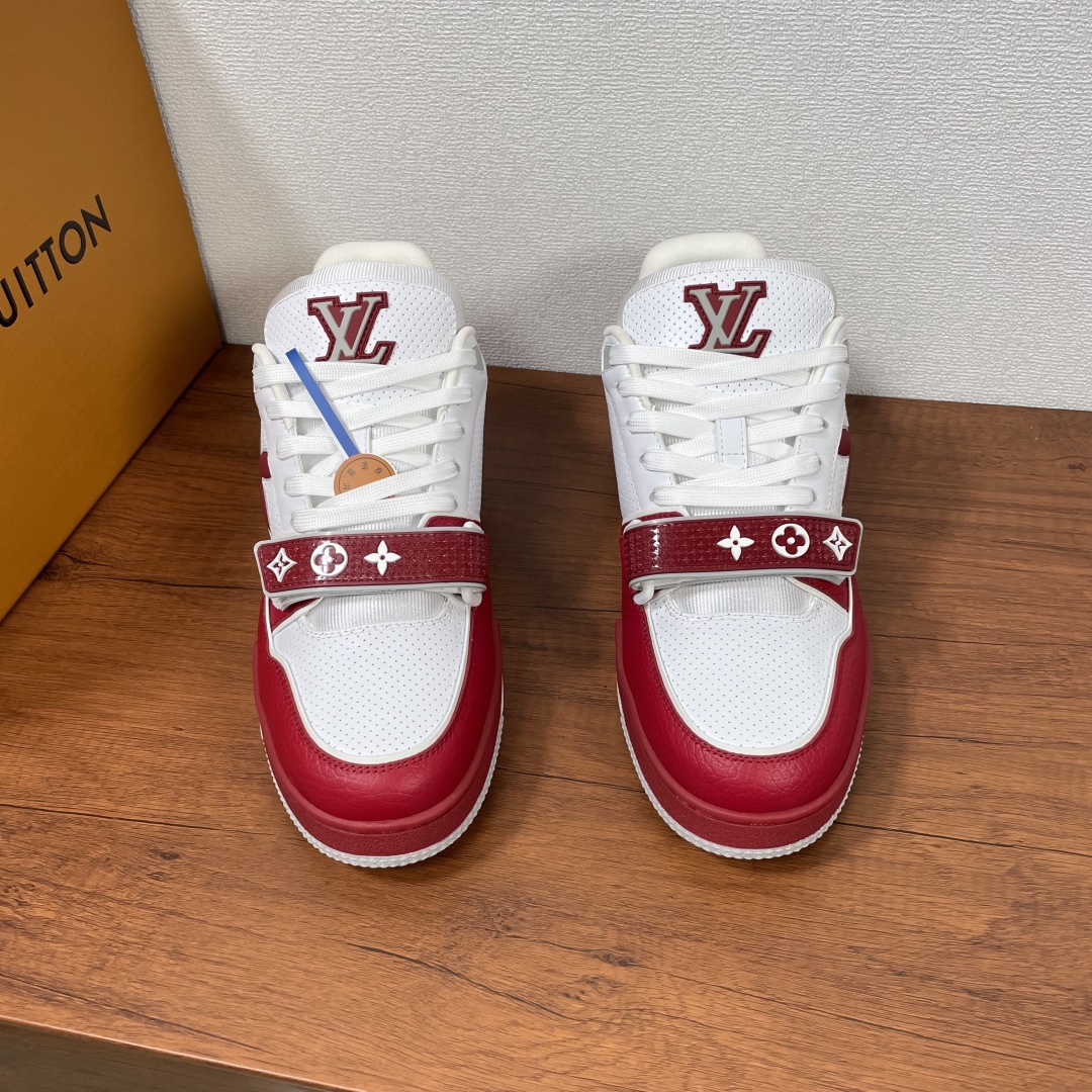 Louis Vuitton Trainer Sneakers in White and Red Leather, Size 39-44 3 cmp i1742039258197 4100 0 1