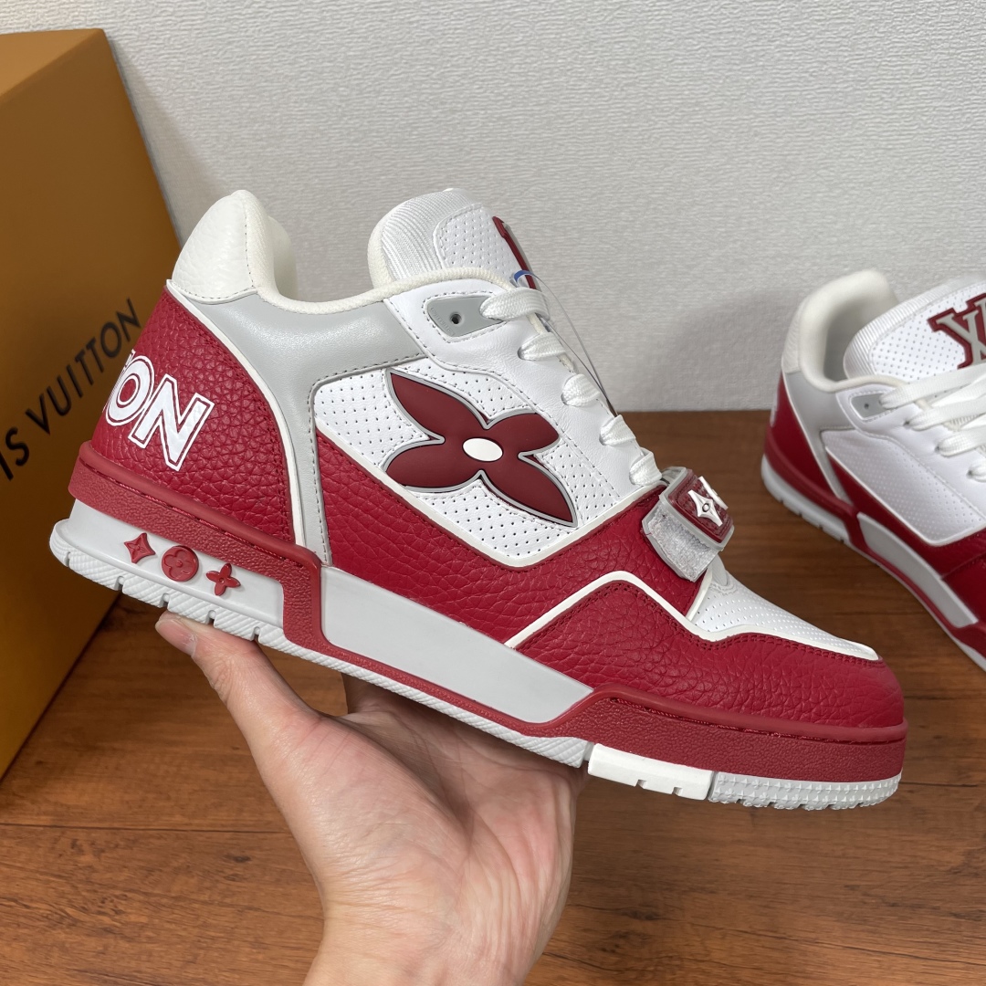 Louis Vuitton Trainer Sneakers in White and Red Leather, Size 39-44 5 cmp i1742039258203 1607 0 3