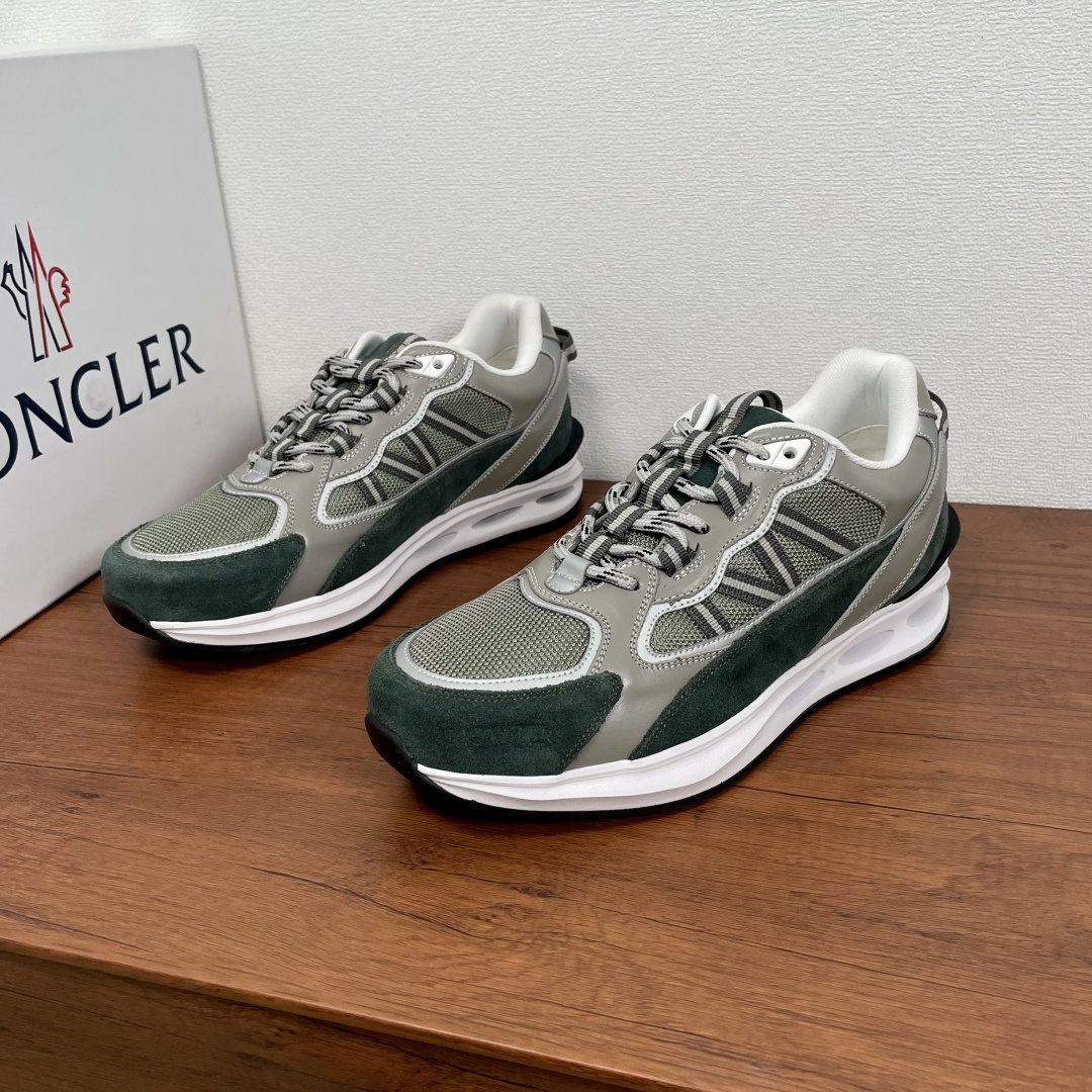 NO:277591,Coded Moncler/Shield New Men's Sports Shoes This sneaker is made of fabric mesh upper spliced ​​suede cowhide leather and smooth calf leather, with geometric contrasting color splicing design, with eye-catching and M-shaped webbing details on the sides, the heel cowhide leather is wrapped with classic three-color webbing details and webbing horizontal pull tabs, the toe is decorated with embossed logo logo on the outside, the webbing eye is matched with two-color round cotton laces, paired with black and white hollow rubber shock-absorbing outsole, and the heel is decorated with MQ exclusive badge. The fabric inner lining and foot pads are fashionable, comfortable and breathable!  Fitted with a full set of dustproof bags in original packaging!  Size 39-40-41-42-43-44 Standard leather shoes size Article number MQ mesh color-blocking sneakers Gray green, christian louboutin, Moncler, sneakers, cowhide19860909编码 Moncler/蒙口 新款男士运动鞋 这款运动鞋采用织物网眼鞋面拼接绒面牛皮革和光滑小牛皮制成,几何图形撞色拼接设计,侧面饰有醒目标识和M字形织带细节,后跟牛皮革包裹饰有经典三色织带细节和织带横拉袢,鞋头外侧饰有压纹logo标识,织带鞋眼搭配双色圆形棉鞋带,搭配黑白镂空橡胶减震大底,后跟饰以MQ专属徽章.织物内里及垫脚,上脚时尚舒适透气！配全套原包装防尘袋！ 尺码39-40-41-42-43-44 标准皮鞋尺码 货号MQ网面拼色运动鞋 灰绿,,christian louboutin,Moncler,sneakers,cowhide,Men's shoes