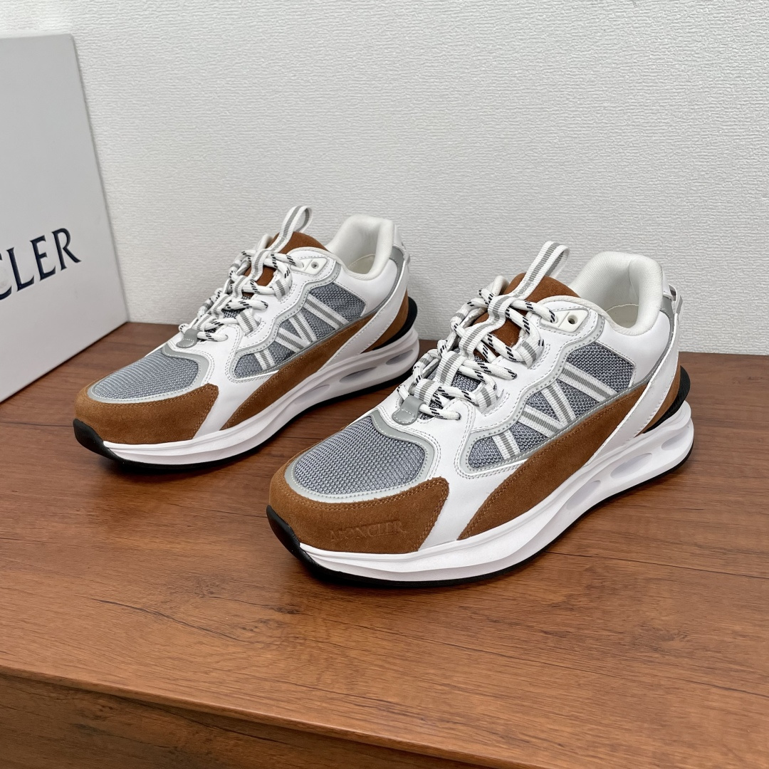 NO:277596,Coded Moncler/Shield New Men's Sports Shoes This sneaker is made of fabric mesh upper spliced ​​suede cowhide leather and smooth calf leather, with geometric contrasting color splicing design, with eye-catching and M-shaped webbing details on the sides, the heel cowhide leather is wrapped with classic three-color webbing details and webbing horizontal pull tabs, the toe is decorated with embossed logo logo on the outside, the webbing eye is matched with two-color round cotton laces, paired with black and white hollow rubber shock-absorbing outsole, and the heel is decorated with MQ exclusive badge. The fabric inner lining and foot pads are fashionable, comfortable and breathable!  Fitted with a full set of dustproof bags in original packaging!  Size 39-40-41-42-43-44 Standard leather shoes size Article number MQ mesh color-blocking sneakers White brown, christian louboutin, Moncler, sneakers, cowhide19860909编码 Moncler/蒙口 新款男士运动鞋 这款运动鞋采用织物网眼鞋面拼接绒面牛皮革和光滑小牛皮制成,几何图形撞色拼接设计,侧面饰有醒目标识和M字形织带细节,后跟牛皮革包裹饰有经典三色织带细节和织带横拉袢,鞋头外侧饰有压纹logo标识,织带鞋眼搭配双色圆形棉鞋带,搭配黑白镂空橡胶减震大底,后跟饰以MQ专属徽章.织物内里及垫脚,上脚时尚舒适透气！配全套原包装防尘袋！ 尺码39-40-41-42-43-44 标准皮鞋尺码 货号MQ网面拼色运动鞋 白棕,,christian louboutin,Moncler,sneakers,cowhide,Men's shoes